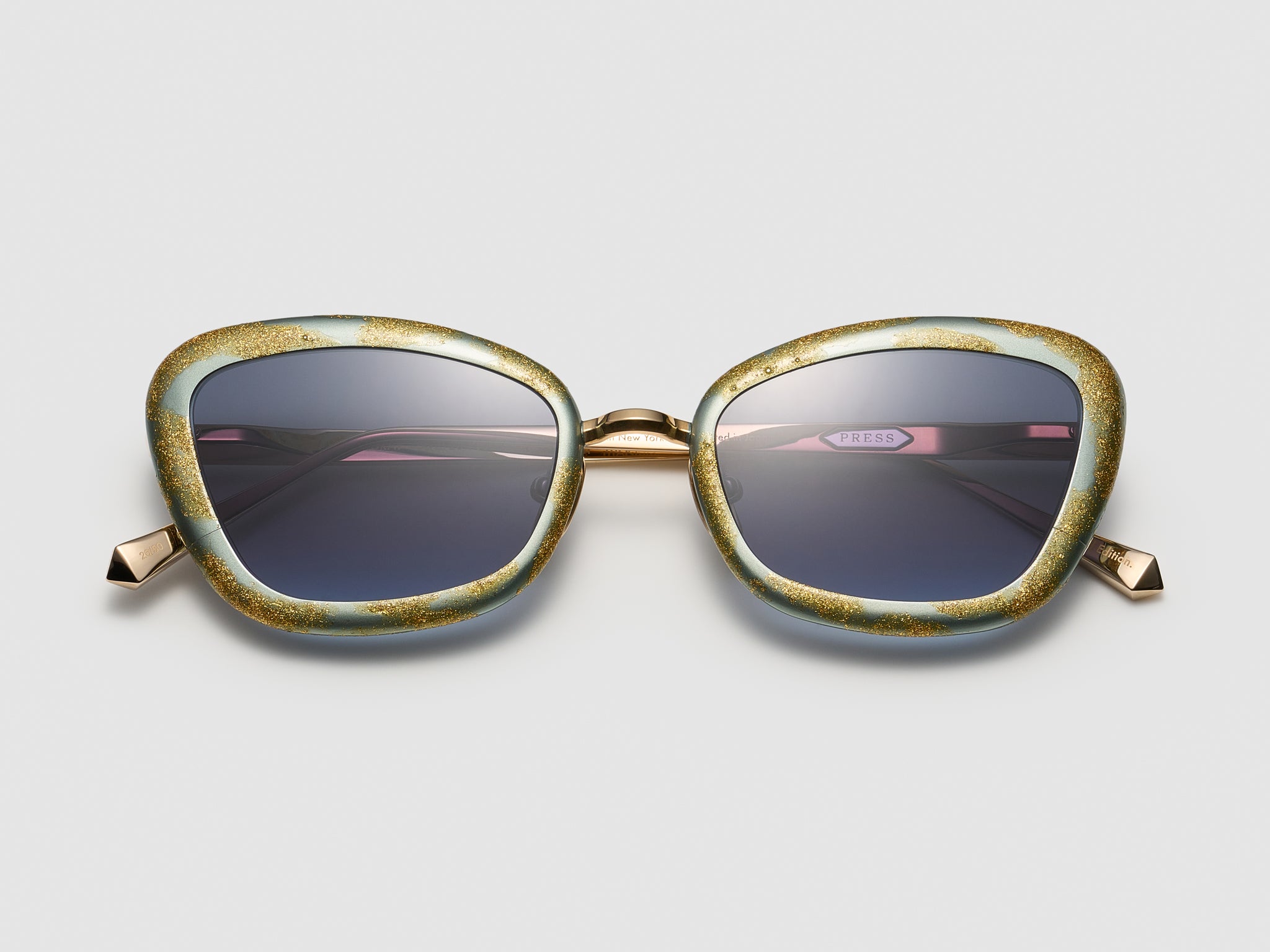 Stingray Gold Leaf Nassau Gold Leaf - ST018 #color_nassau-gold-leaf-st018