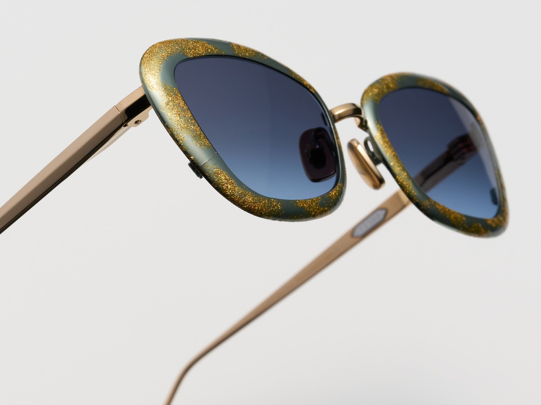 Stingray Gold Leaf Nassau Gold Leaf - ST018 #color_nassau-gold-leaf-st018