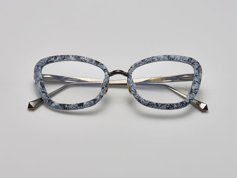 White Marble / Shiny Ruthenium - ST008