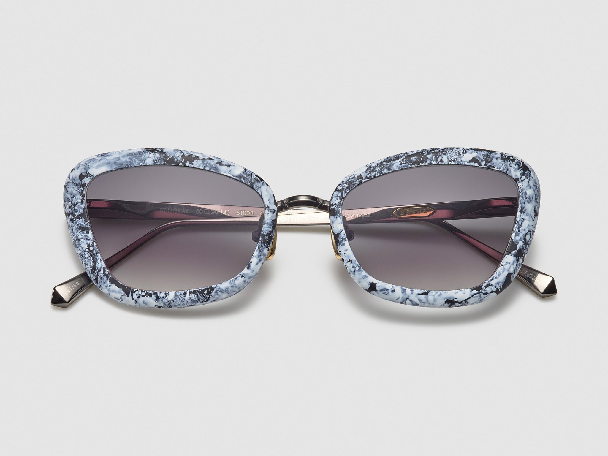 Stingray Marble White Marble / Ruthenium - ST008 #color_white-marble-ruthenium-st008