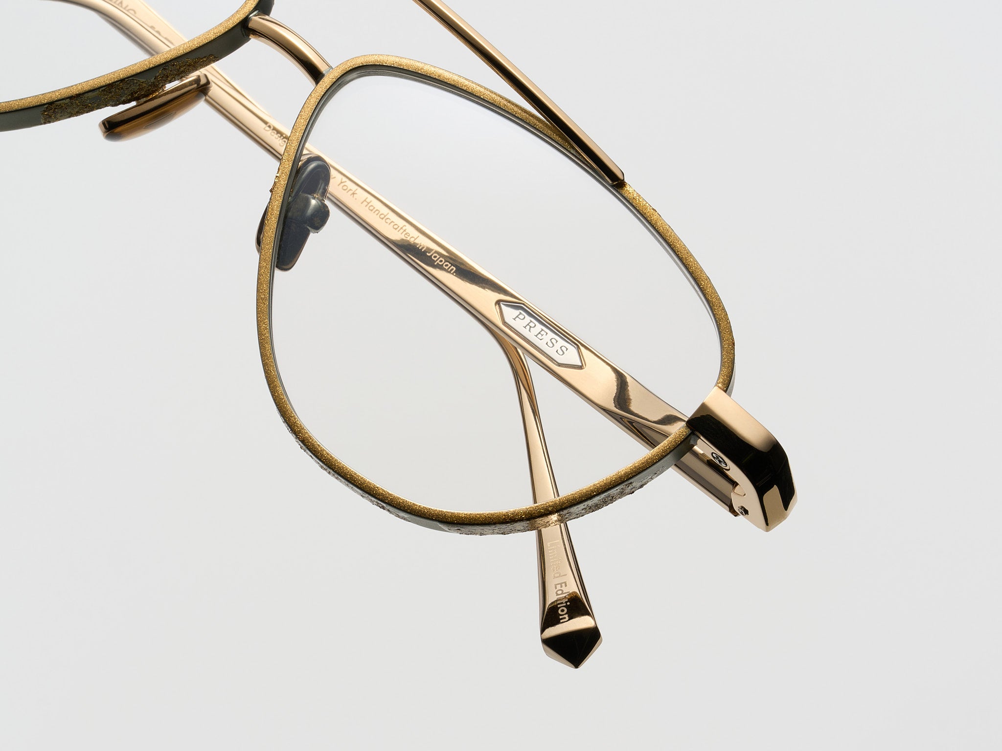 Sunday Morning Gold Leaf Optical Nassau Gold Leaf - DR018 #color_nassau-gold-leaf-dr018