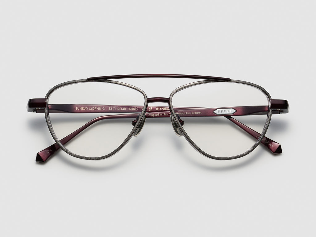 Sunday Morning Gold Leaf Optical Burgundy Platinum Leaf - DR019 #color_burgundy-platinum-leaf-dr019