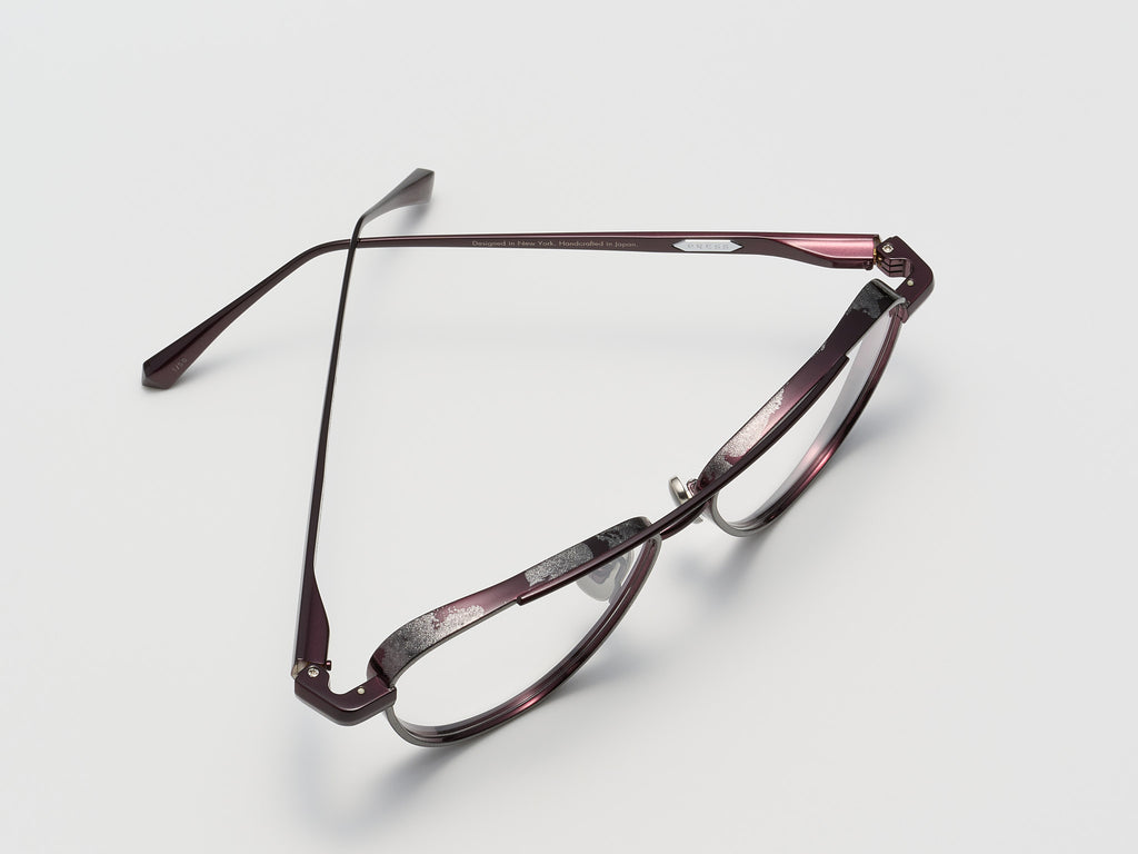 Sunday Morning Gold Leaf Optical Burgundy Platinum Leaf - DR019 #color_burgundy-platinum-leaf-dr019