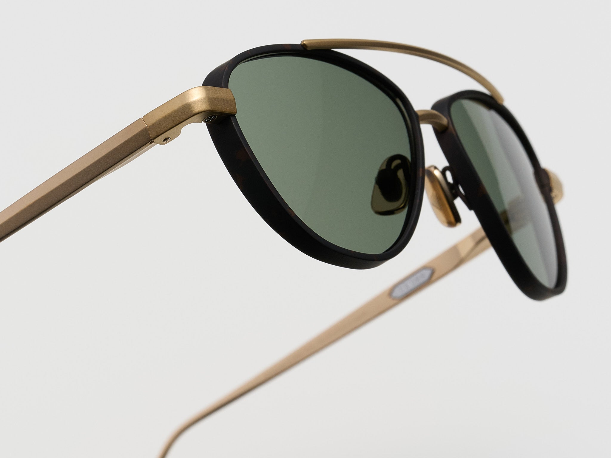 Sunday Morning Matte Tortoise - DR010 #color_matte-tortoise-dr010