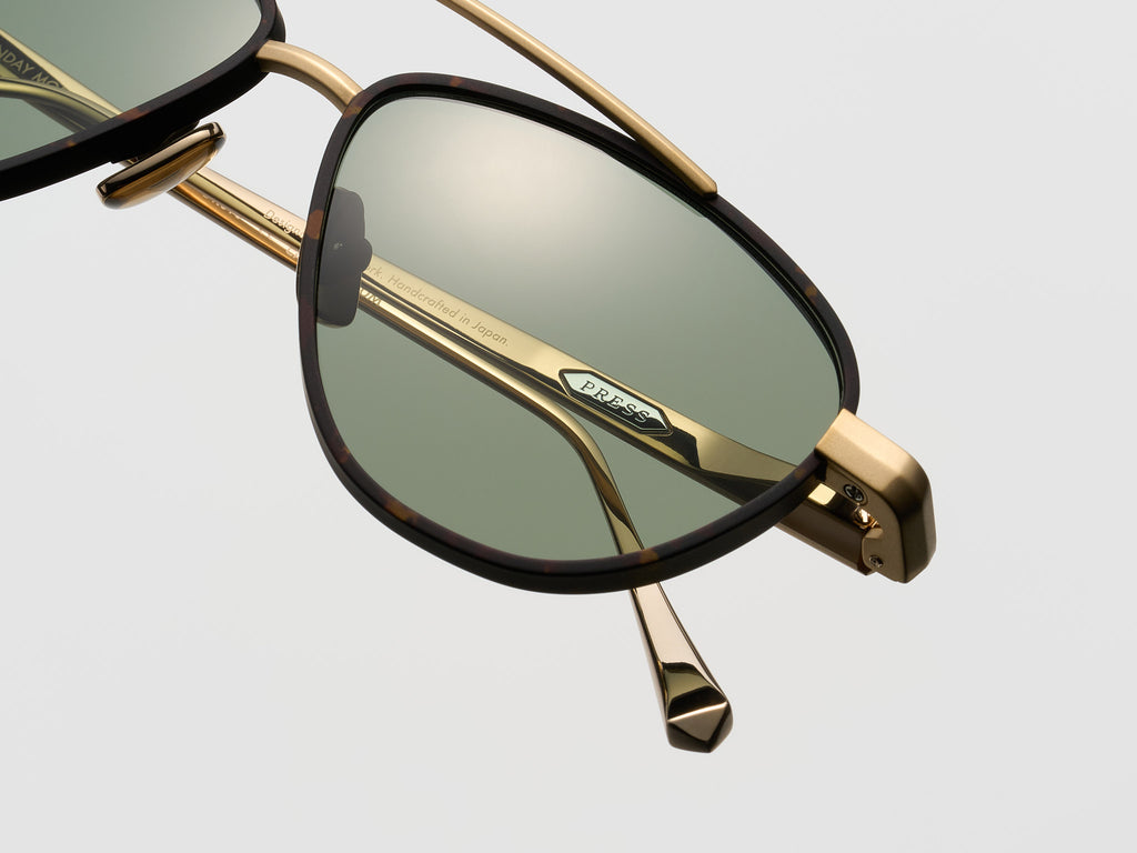 Sunday Morning Matte Tortoise - DR010 #color_matte-tortoise-dr010