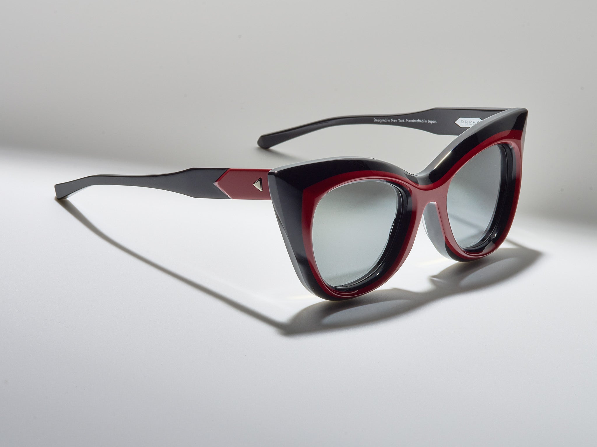 Super Bass Red / Black / Silver - LE004 