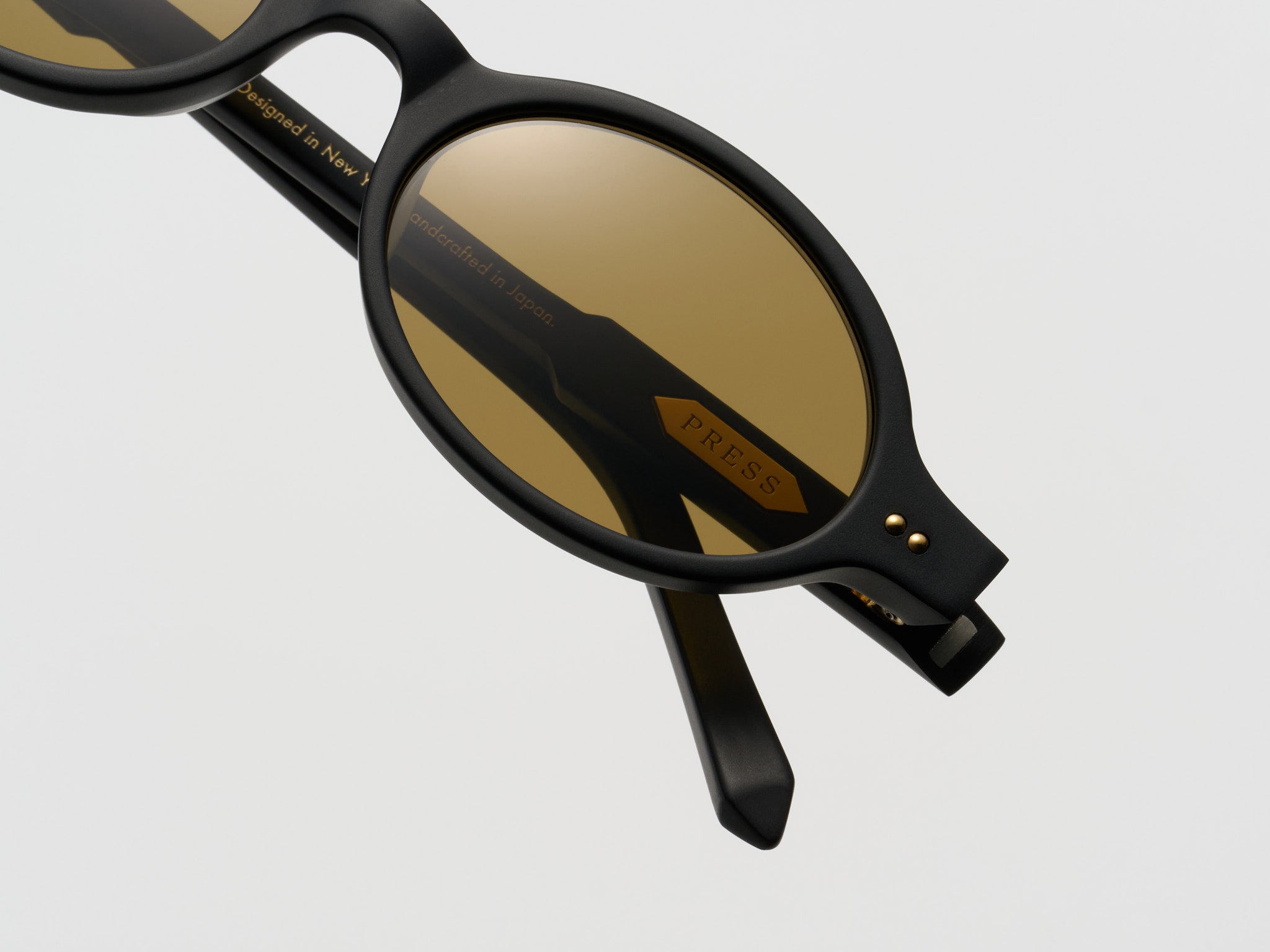 The Bells Matte Black / Gold - TI001 #color_matte-black-gold-ti001
