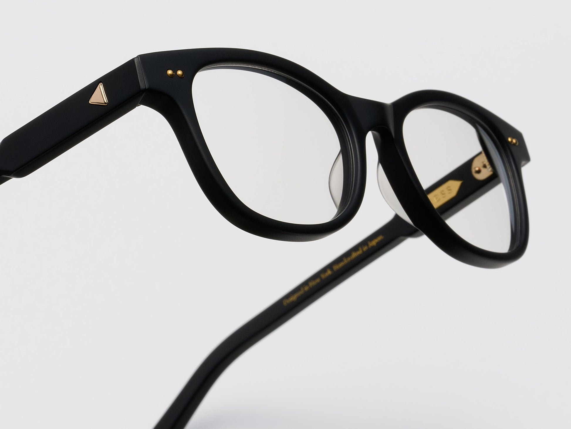 The Bribe Optical Matte Black / Gold - TI001 #color_matte-black-gold-ti001