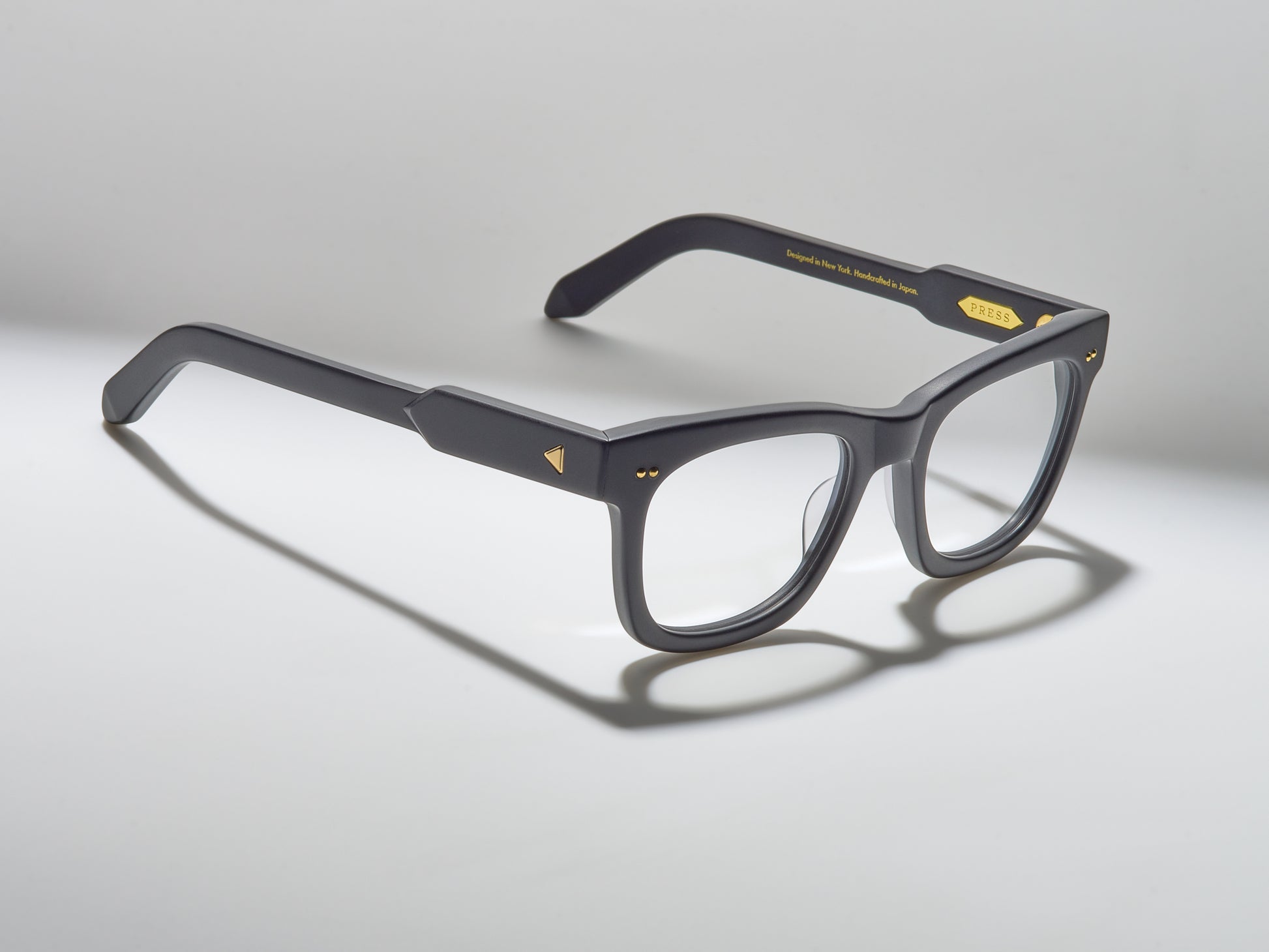 The Candy Man Optical Matte Black / Gold - TI001 #color_matte-black-gold-ti001
