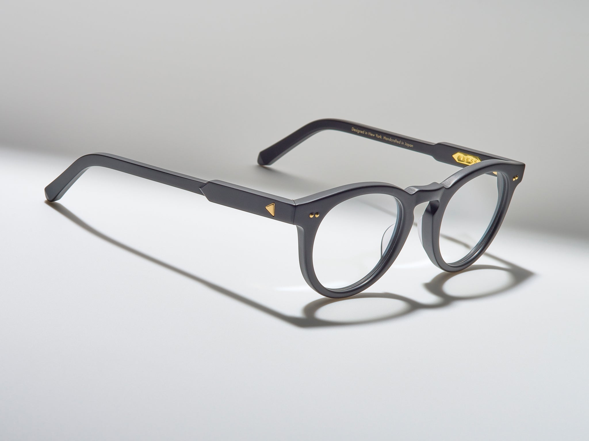The Chairman Optical Matte Black / Gold - TI001 #color_matte-black-gold-ti001