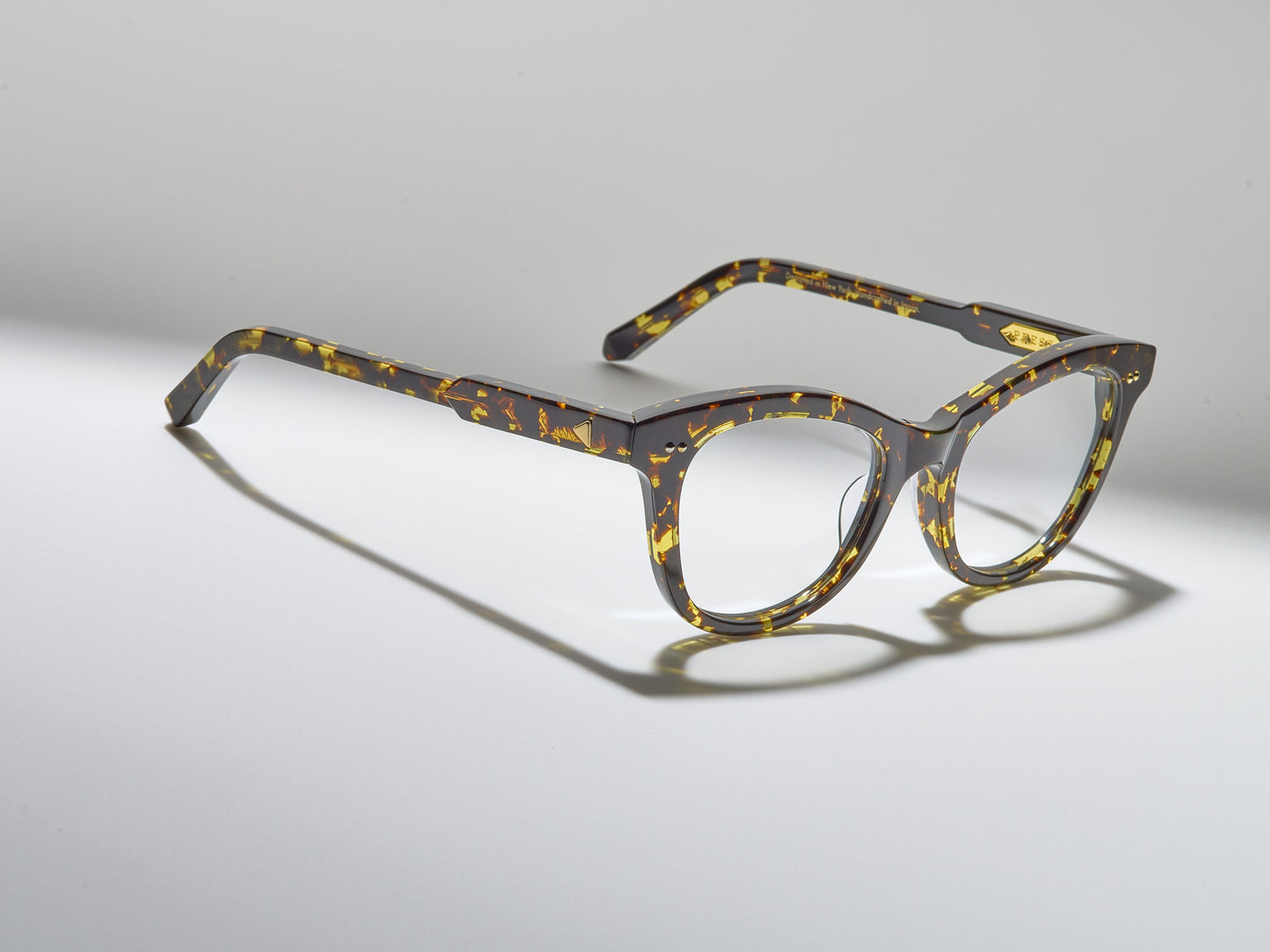 The Charade Optical Tokyo Tortoise / Gold - TI004 #color_tokyo-tortoise-gold-ti004