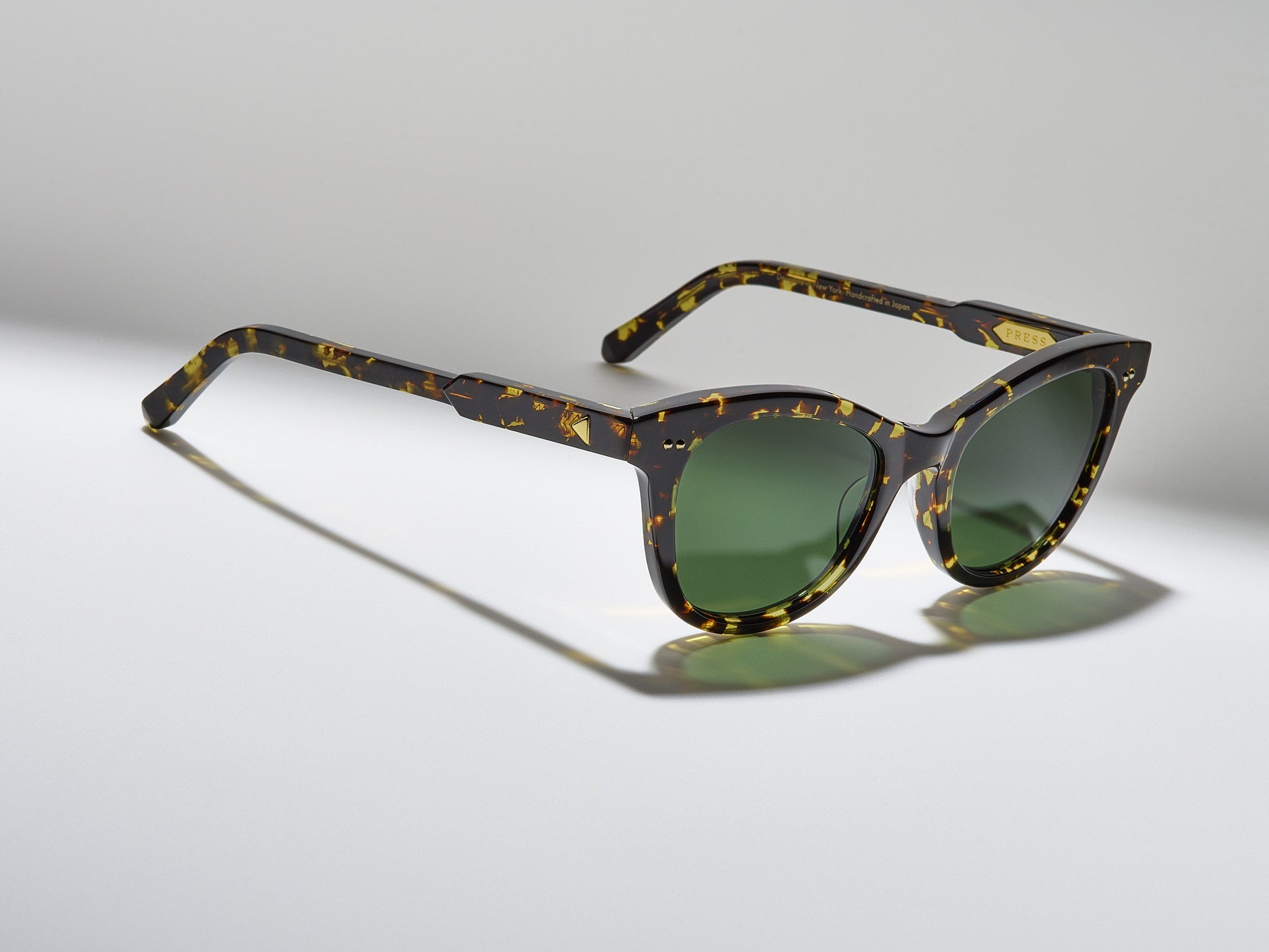 The Charade Tokyo Tortoise / Gold - TI004 #color_tokyo-tortoise-gold-ti004