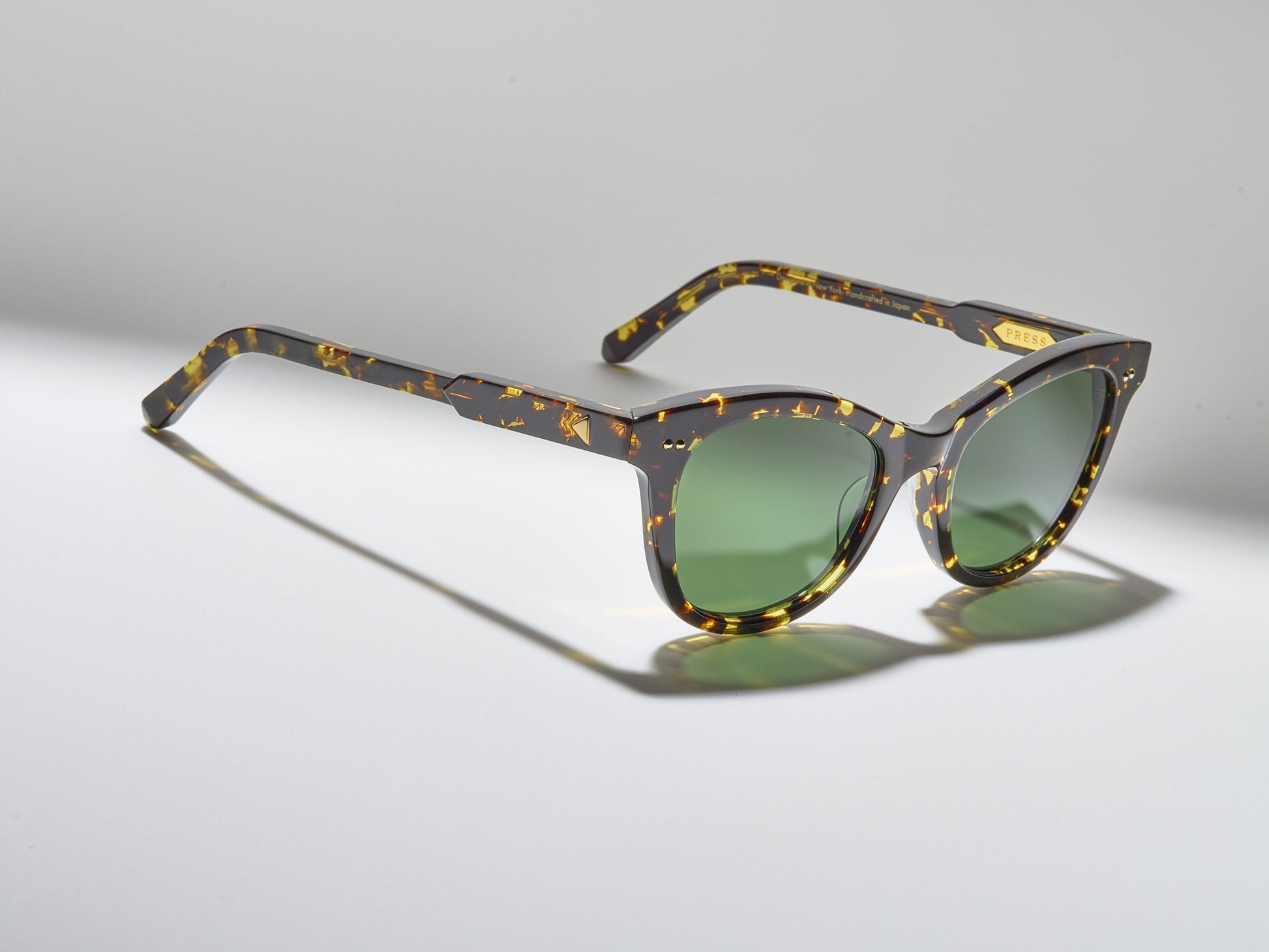 The Charade Tokyo Tortoise / Gold - TI004 #color_tokyo-tortoise-gold-ti004