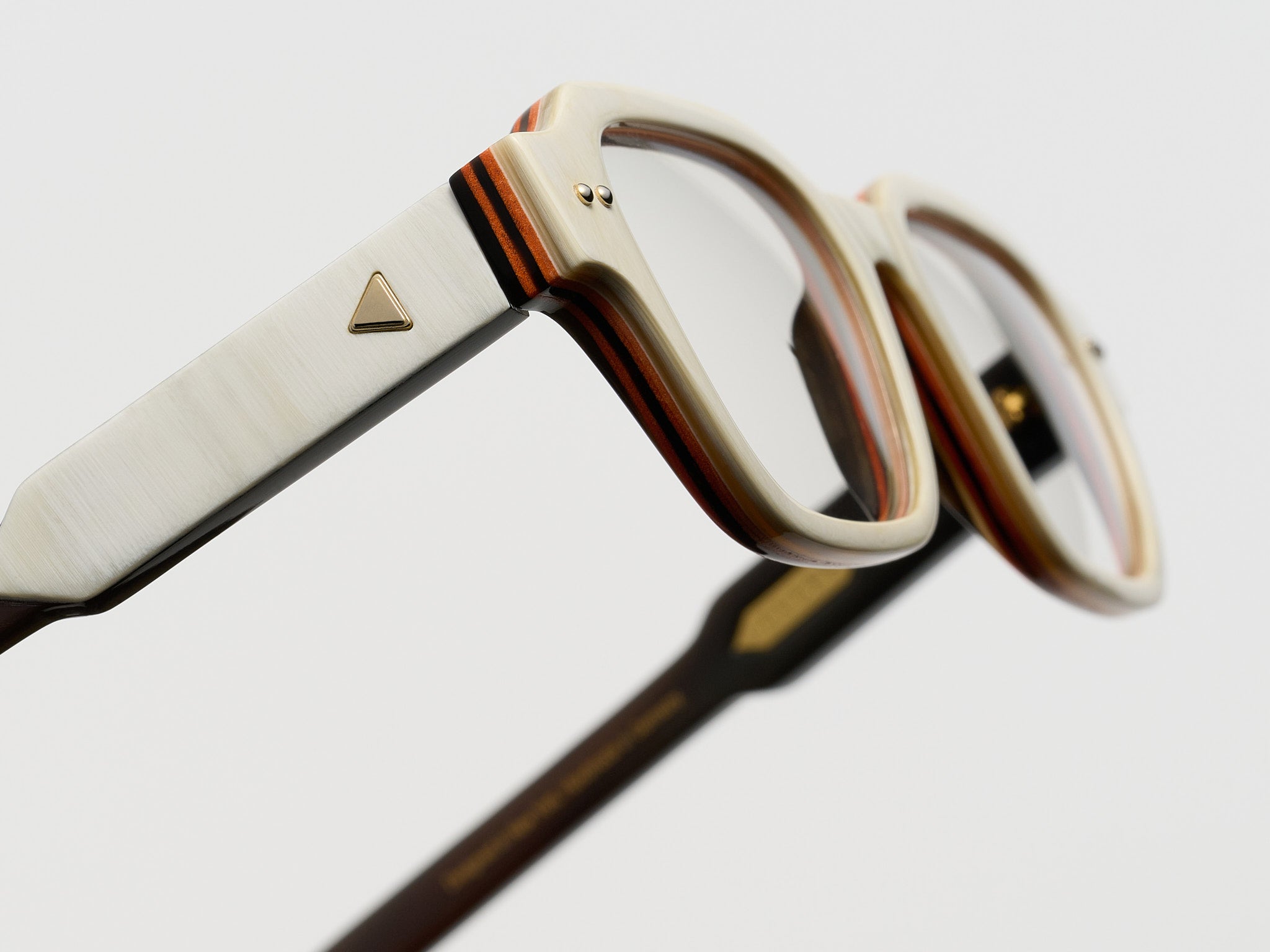 The Face Horn Optical White - JP009 #color_white-jp009