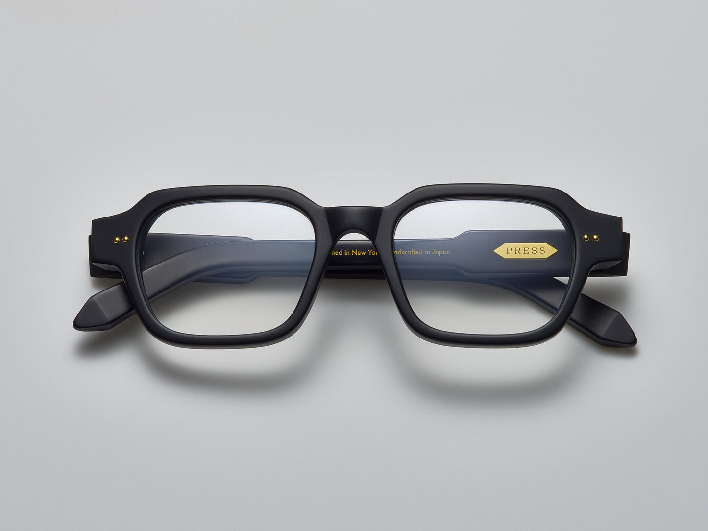 The Face Optical Matte Black / Gold - TI001 #color_matte-black-gold-ti001