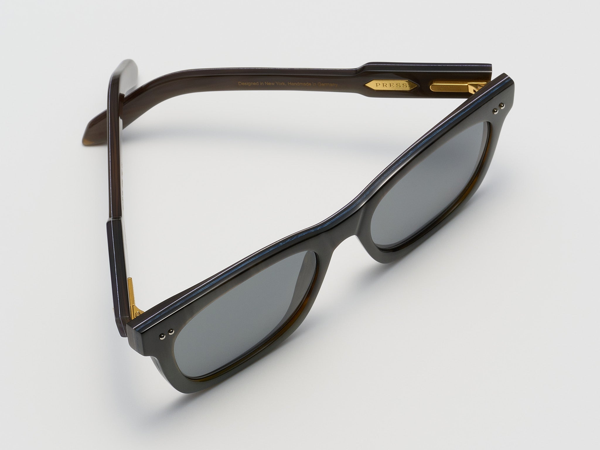 The Greatest Horn Slate Plum - JP039 #color_slate-plum-jp039