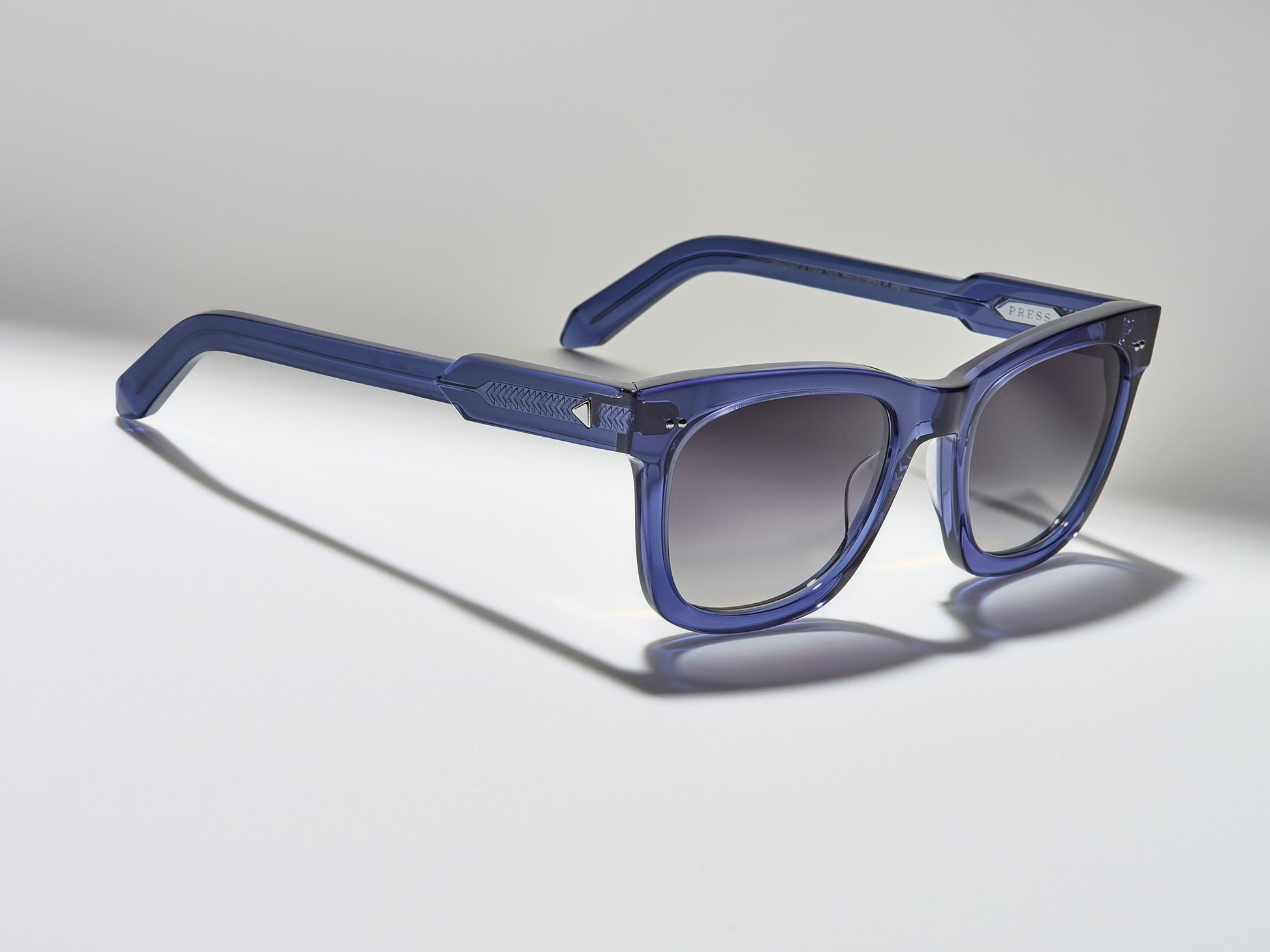 The Greatest Blue Crystal / Silver - TI002 #color_blue-crystal-silver-ti002