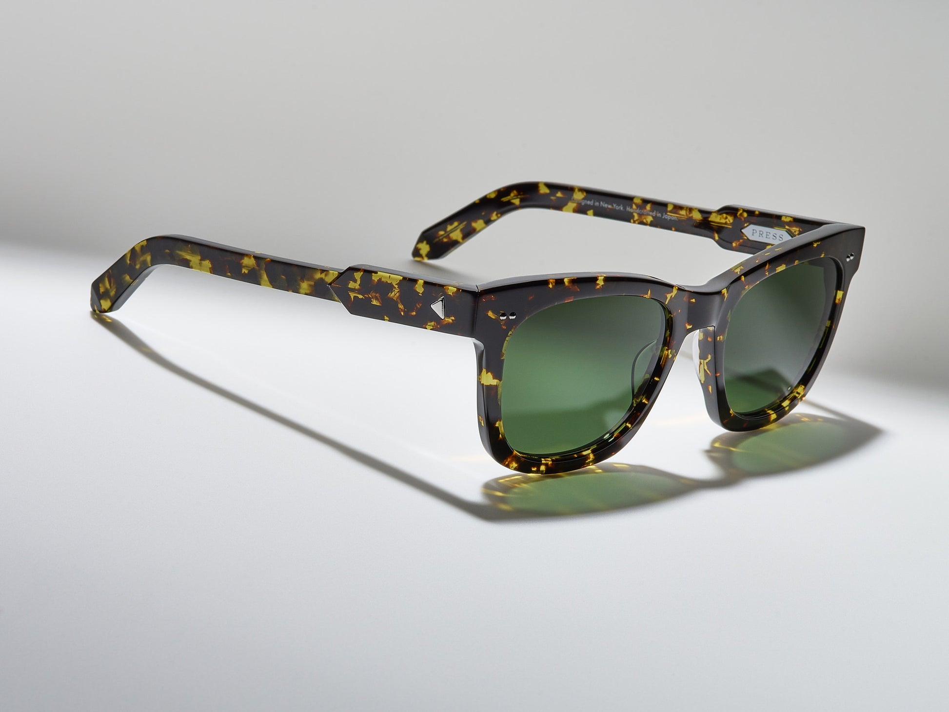 The Greatest Tokyo Tortoise / Silver - TI003 #color_tokyo-tortoise-silver-ti003