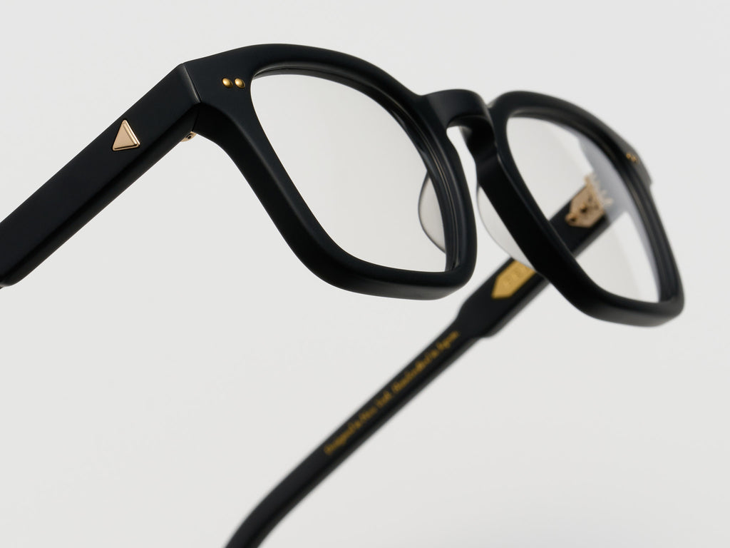 The Panther Optical Matte Black / Gold - TI001 #color_matte-black-gold-ti001