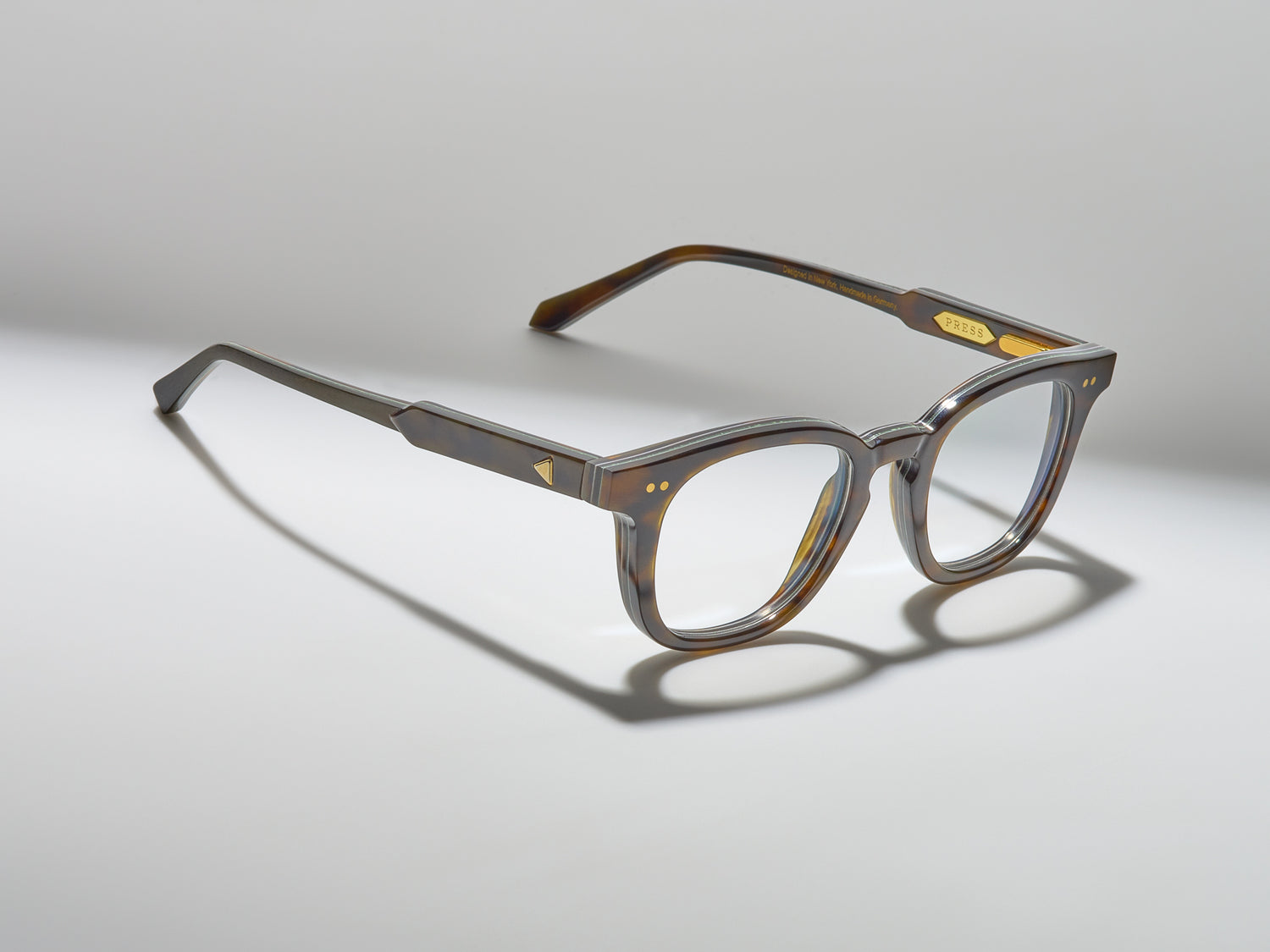 The Rebel Horn Optical Tortoise 