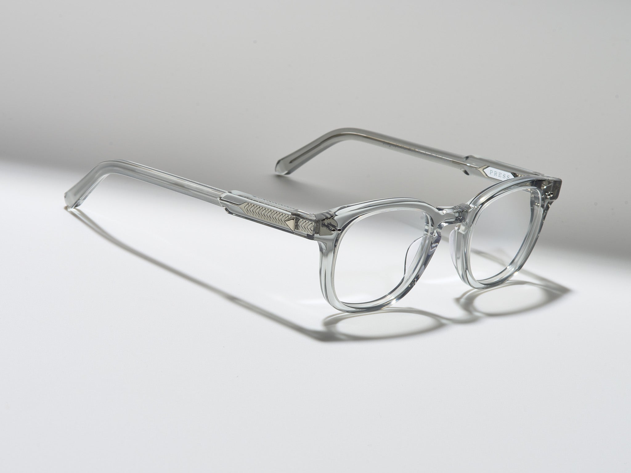 The Rebel Optical Smoke Crystal / Silver - TI009 