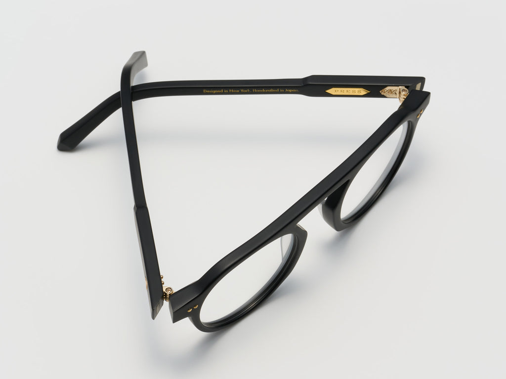 The Salesman Optical Matte Black / Gold - TI001 #color_matte-black-gold-ti001