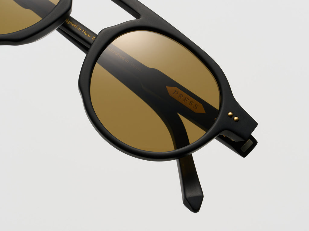 The Salesman Matte Black / Gold - TI001 #color_matte-black-gold-ti001