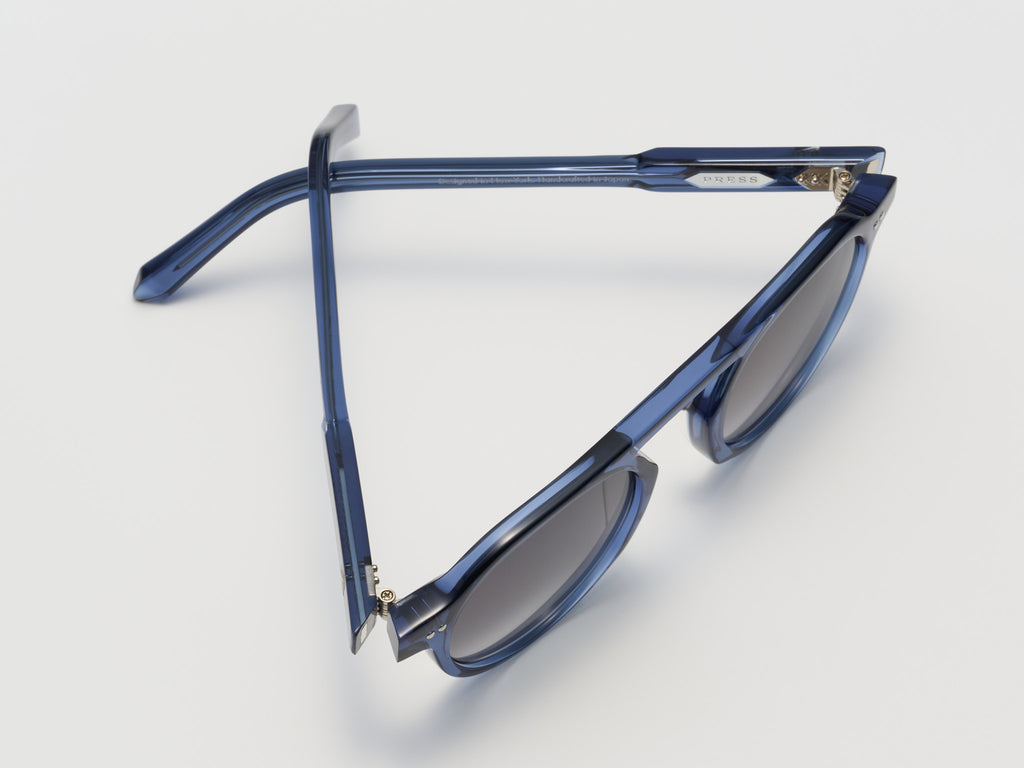 The Salesman Blue Crystal / Silver - TI002 #color_blue-crystal-silver-ti002