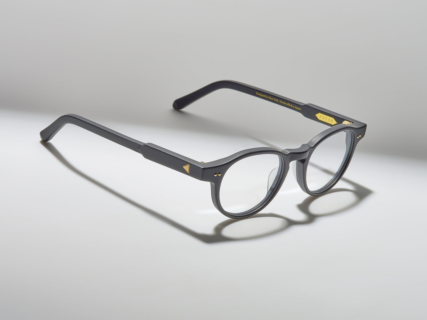 The Song Optical Matte Black / Gold - TI001 #color_matte-black-gold-ti001