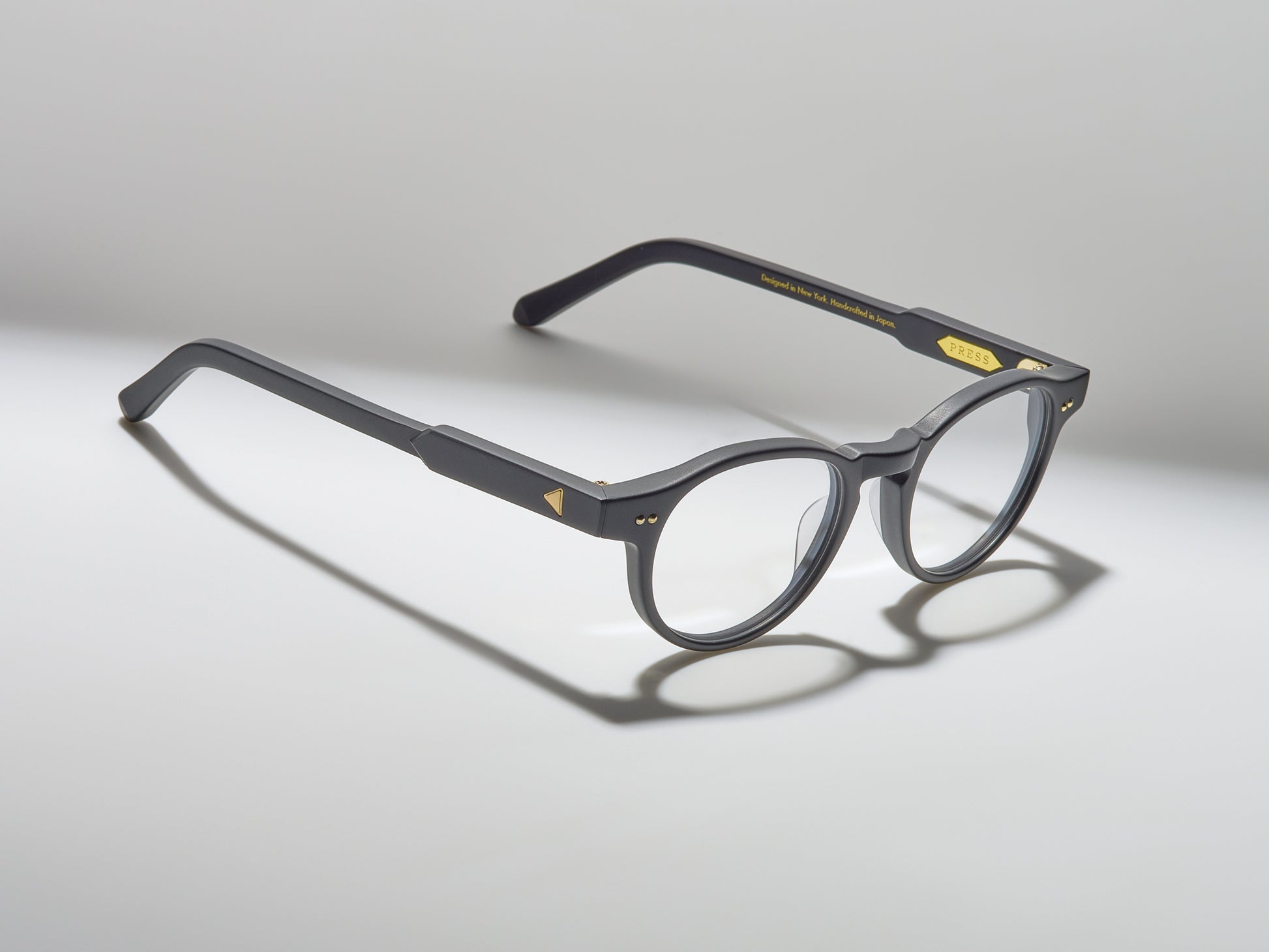 The Song Optical Matte Black / Gold - TI001 #color_matte-black-gold-ti001