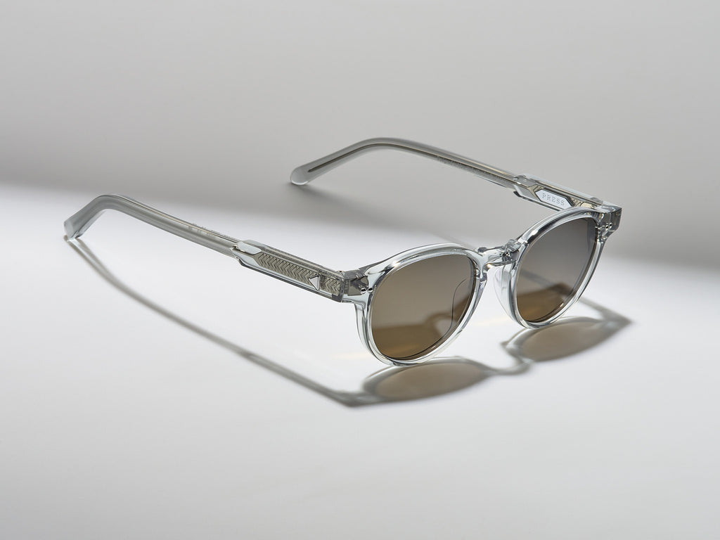 The Song Smoke Crystal / Silver - TI009 #color_smoke-crystal-silver-ti009