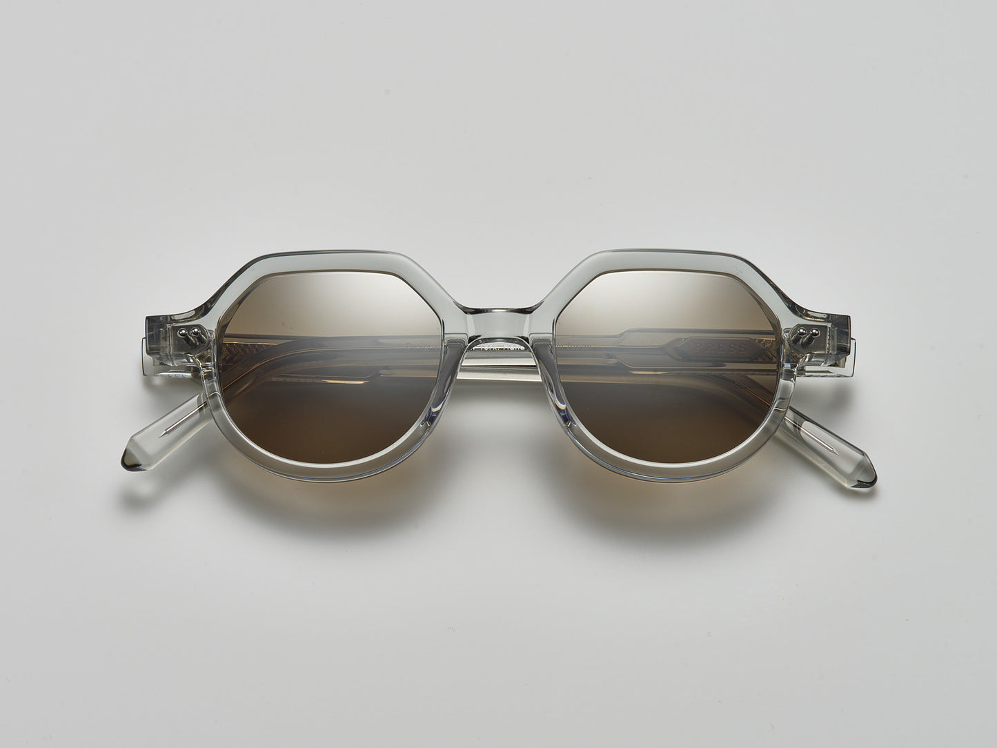 The Taxman Smoke Crystal / Silver - TI009 #color_smoke-crystal-silver-ti009