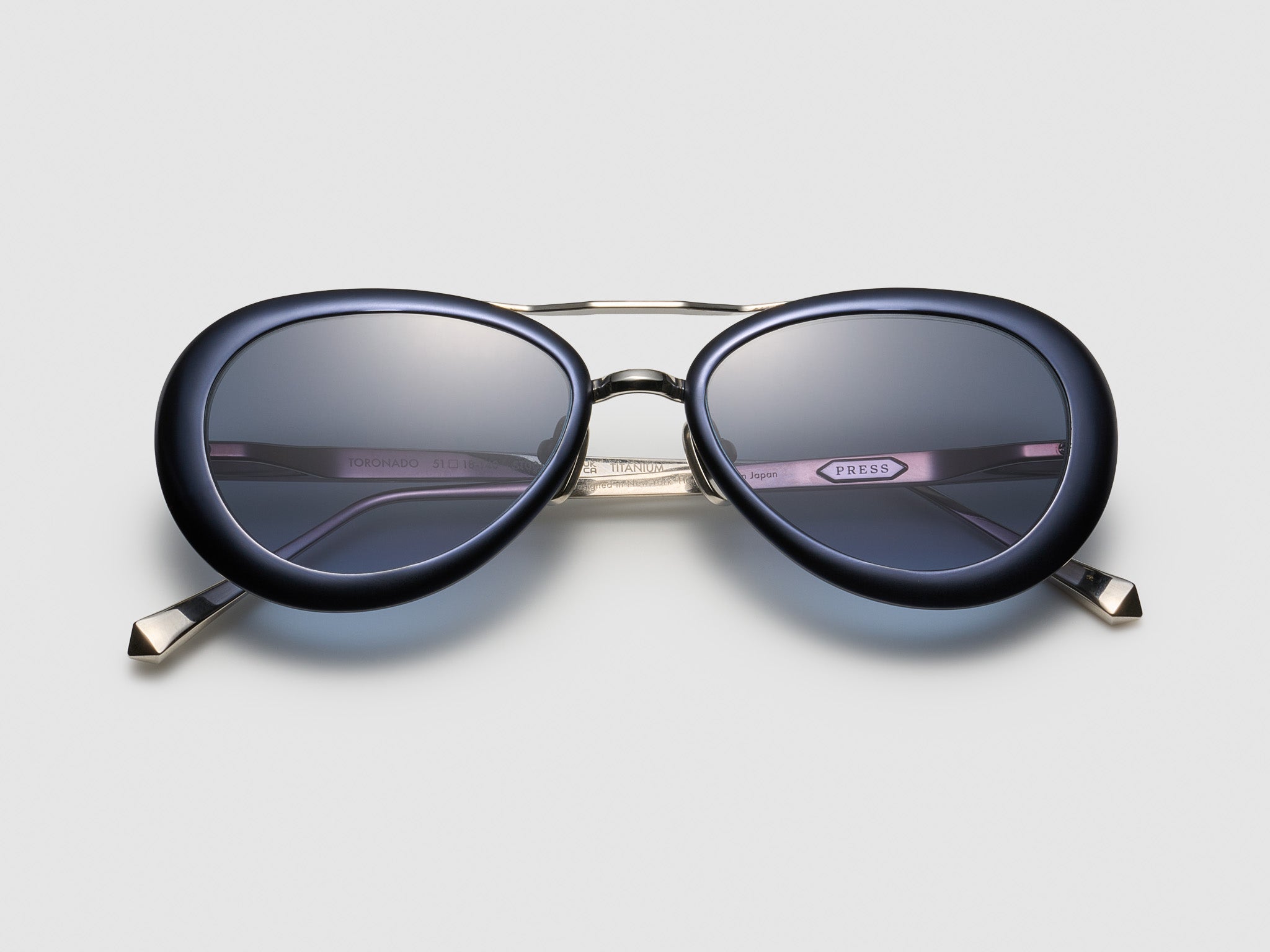 Toronado Navy / Platinum - ST001 #color_navy-platinum-st001