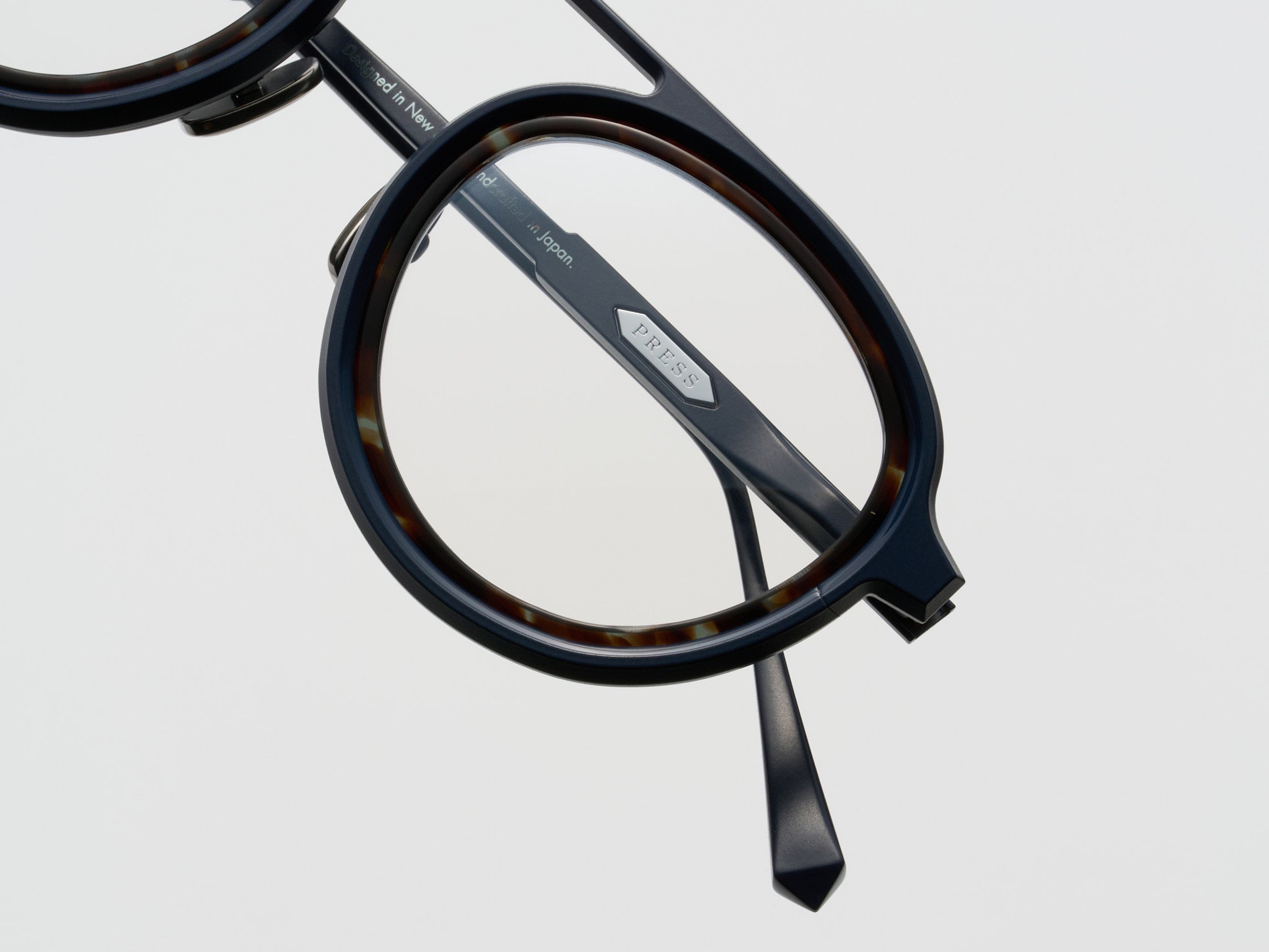 Trane Optical Blue Noir - CA004 #color_blue-noir-ca004