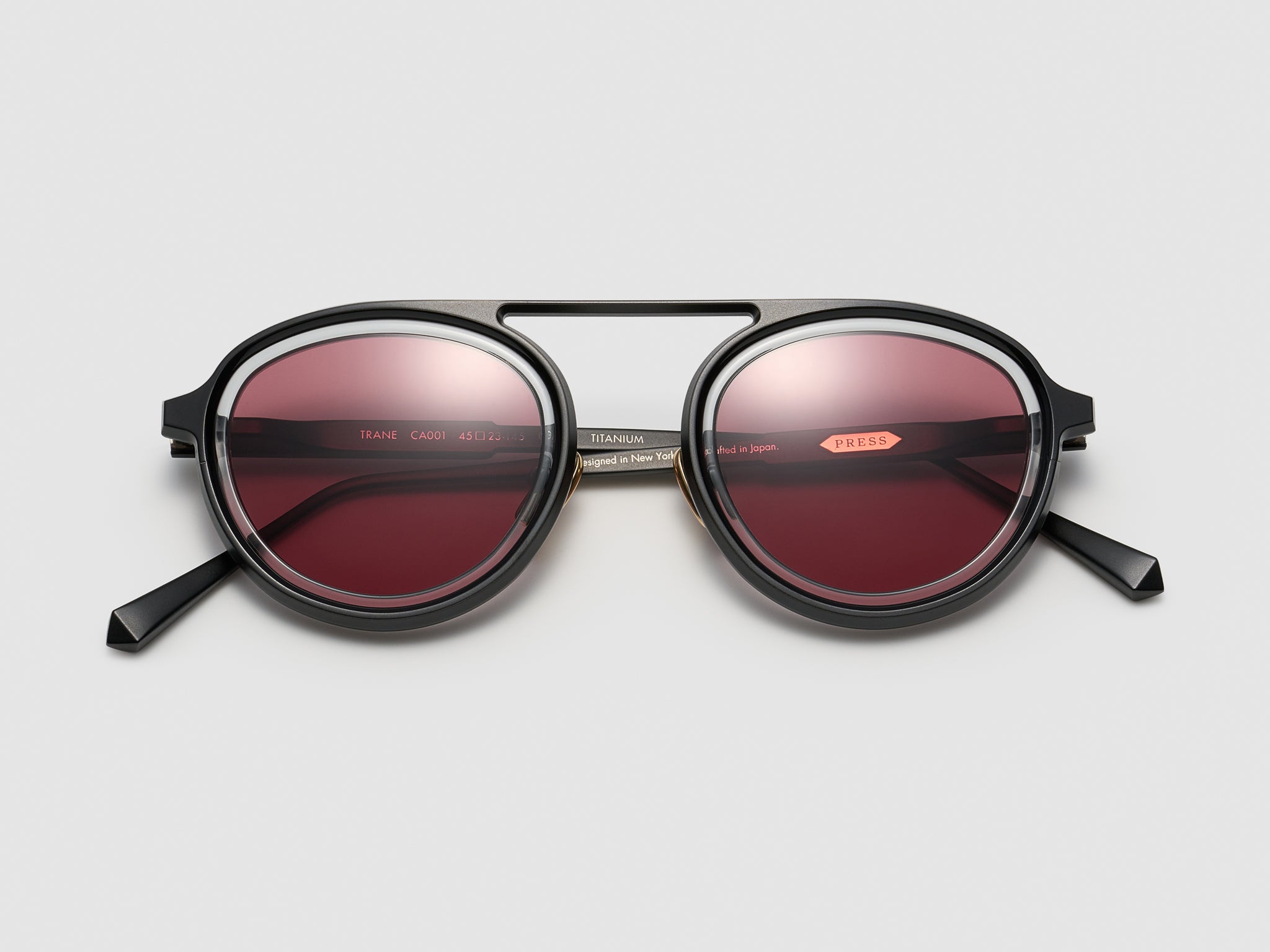 Trane Black Smoke - CA001 #color_black-smoke-ca001