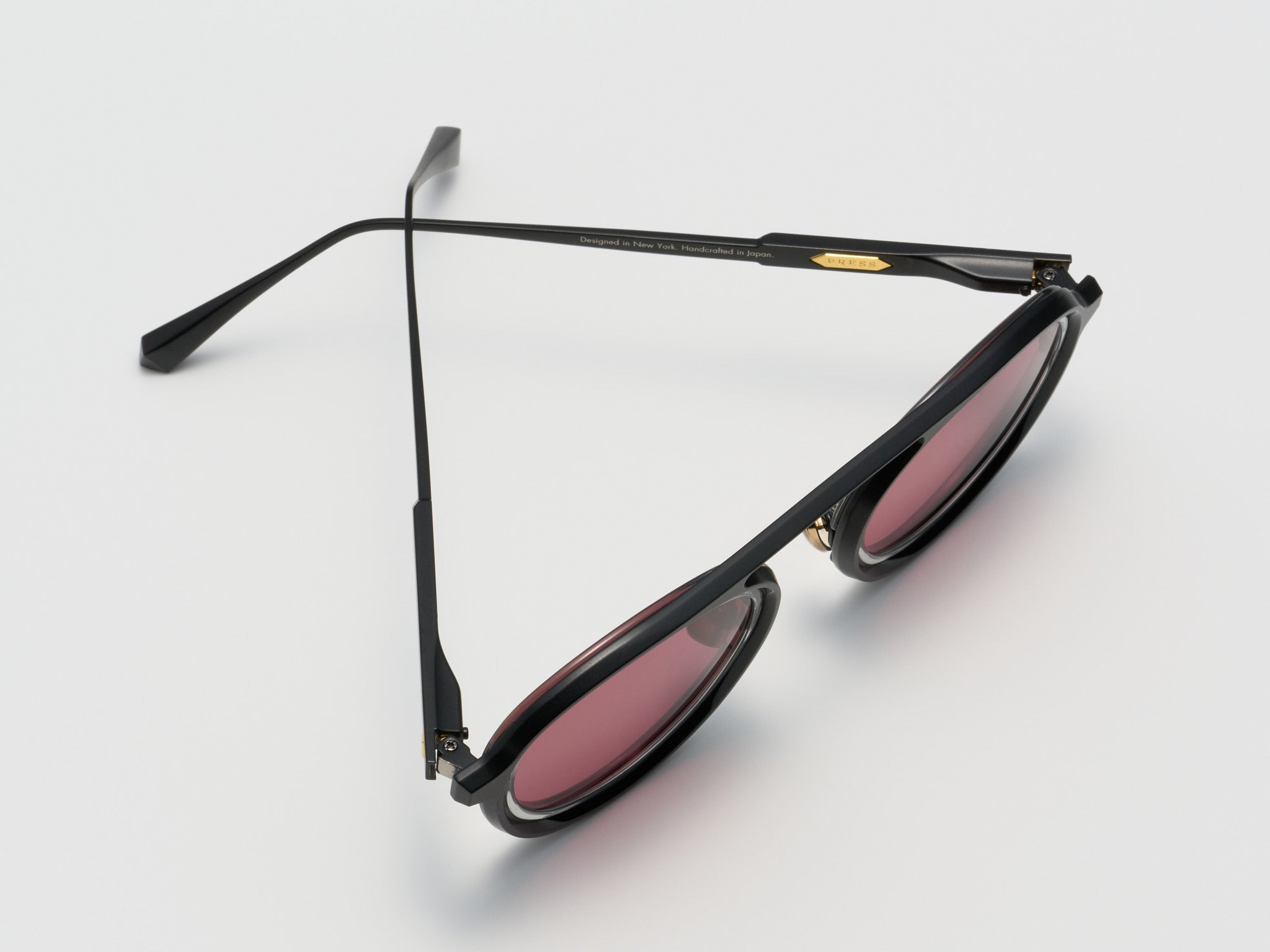 Trane Black Smoke - CA001 #color_black-smoke-ca001