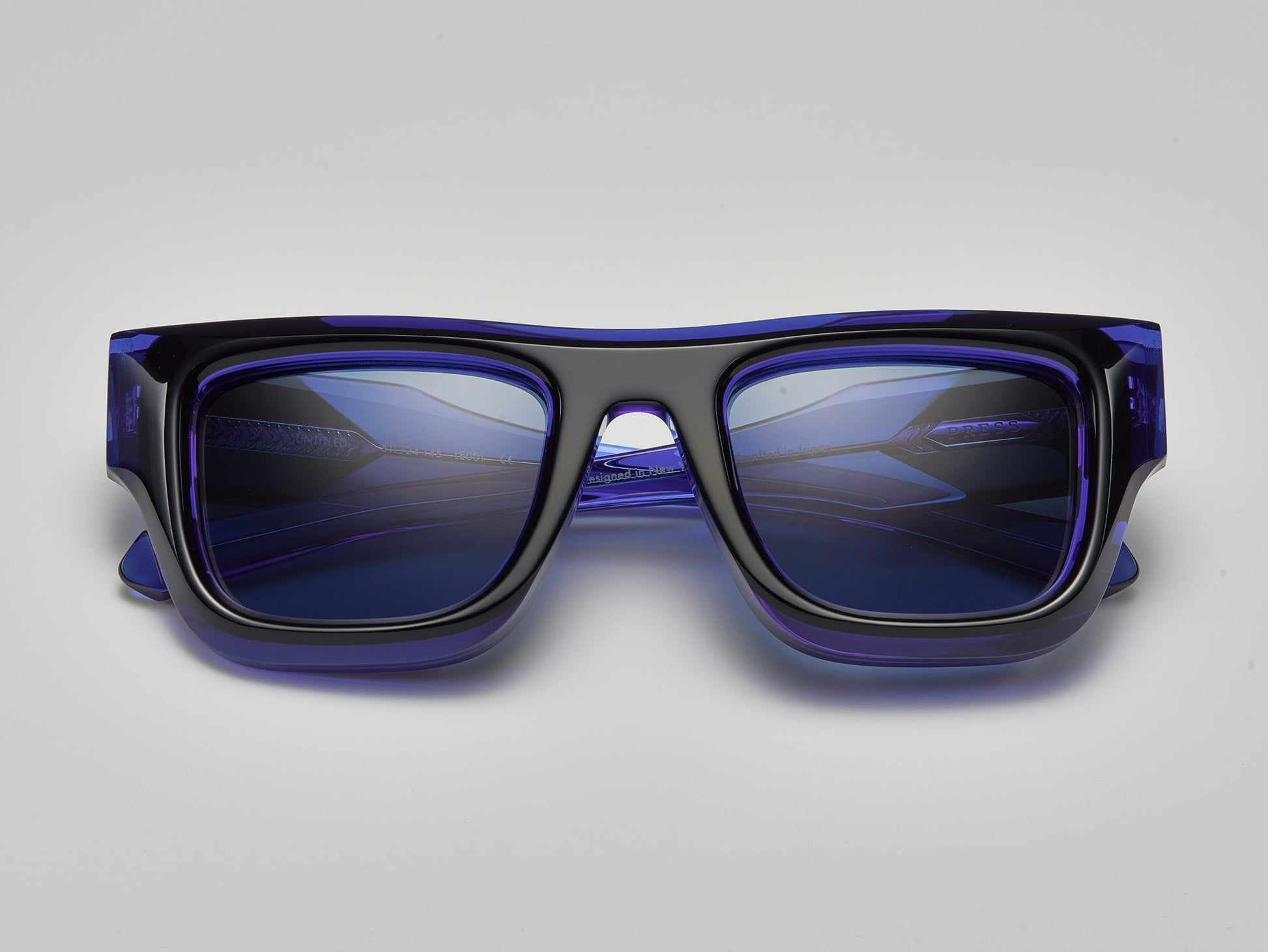 Untitled Black / Navy Crystal / Silver - LE001 #color_blackbird-le001