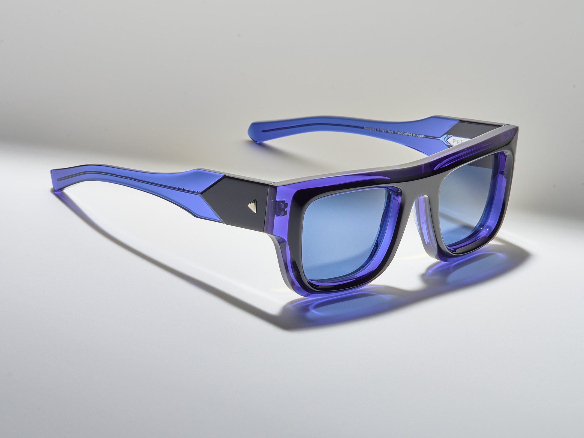 Untitled Black / Navy Crystal / Silver - LE001 #color_blackbird-le001