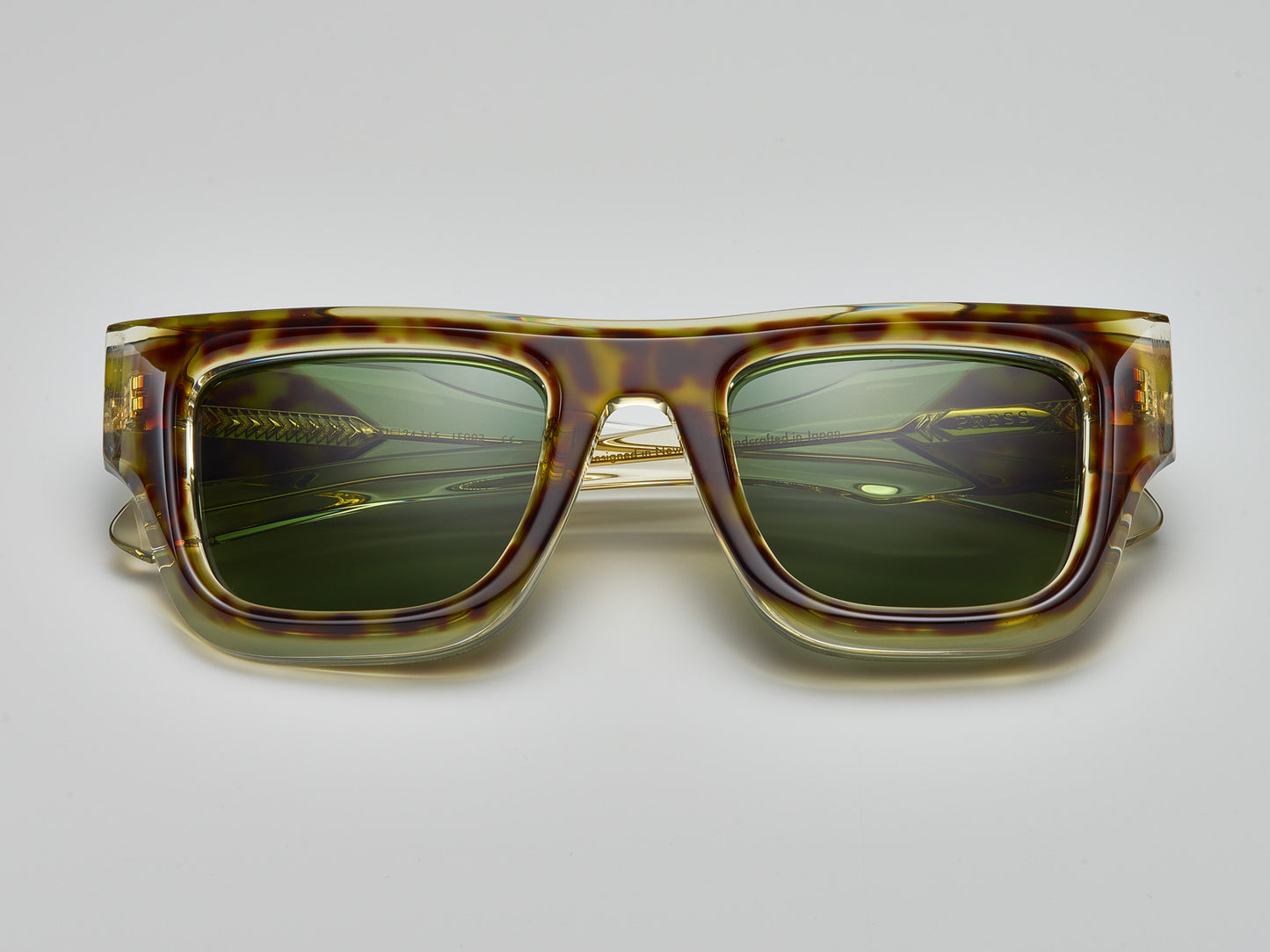 Untitled Tokyo Tortoise / Vintage Crystal / Gold - LE003 #color_champagne-poetry-le003