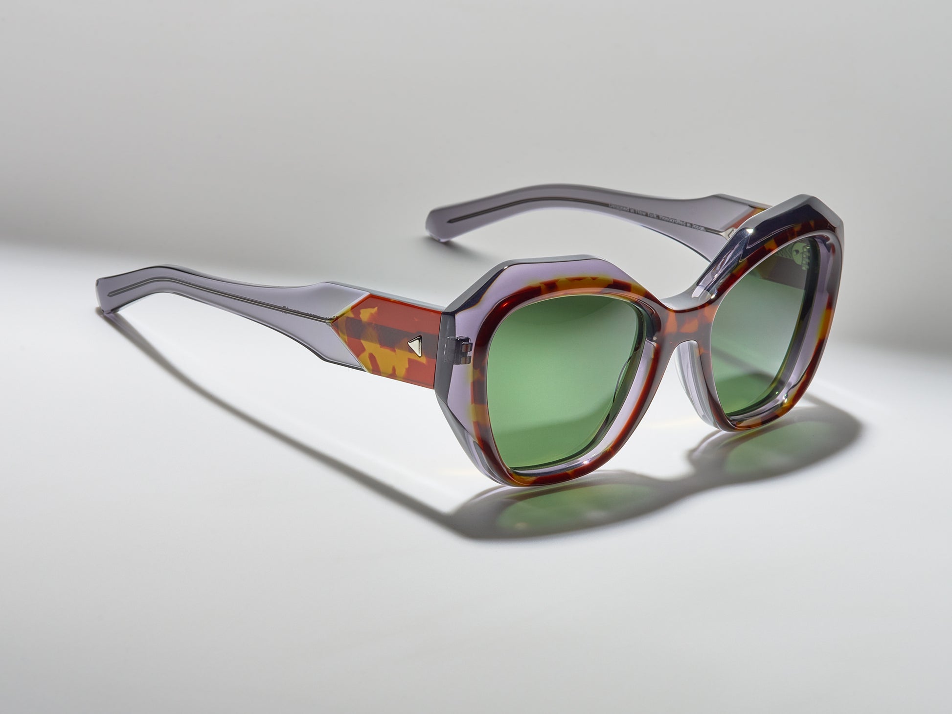 Vogue Mahogany - LE008 #color_mahogany-le008