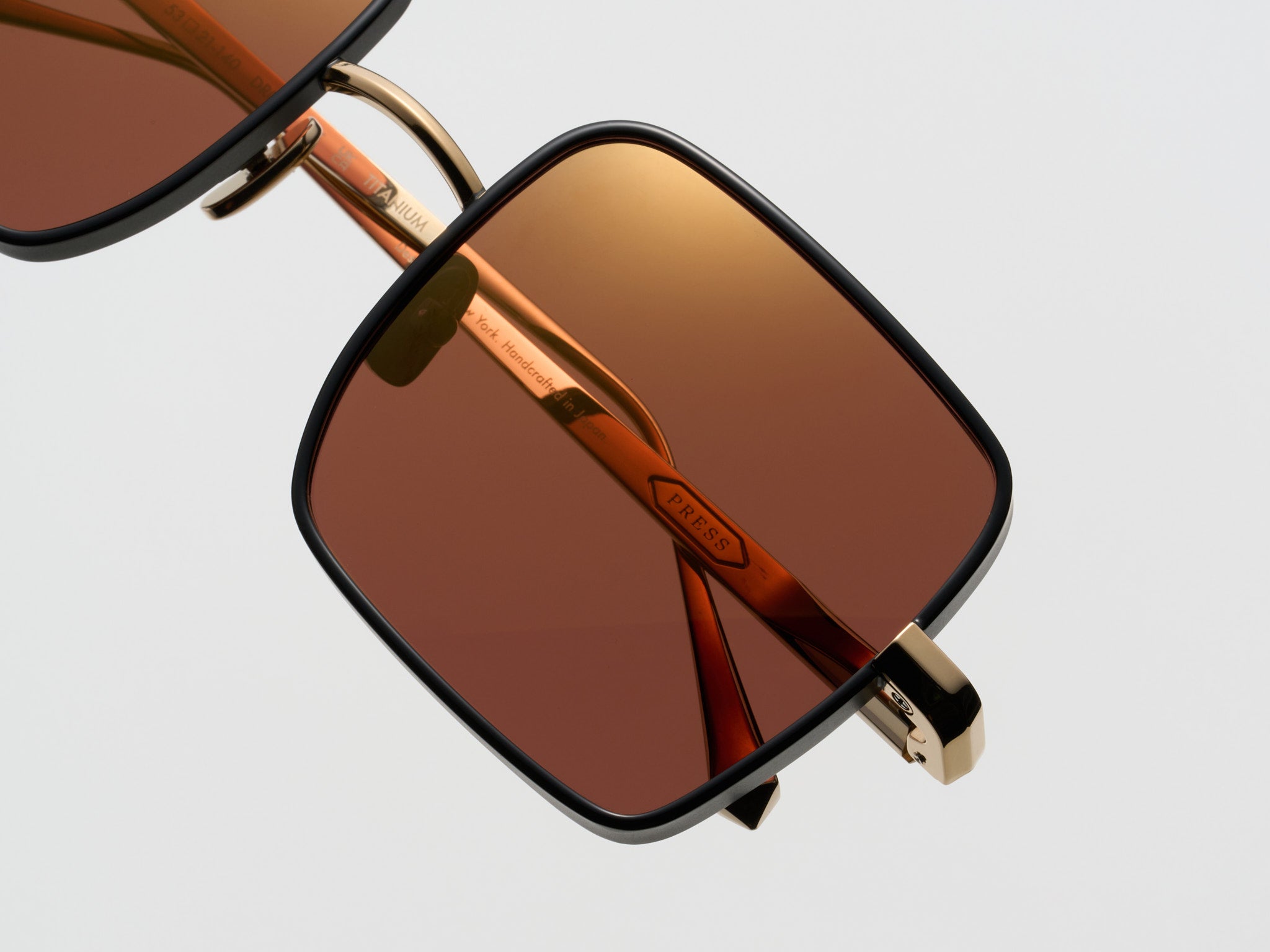 White Rabbit Ruthenium - DR003 #color_ruthenium-dr003