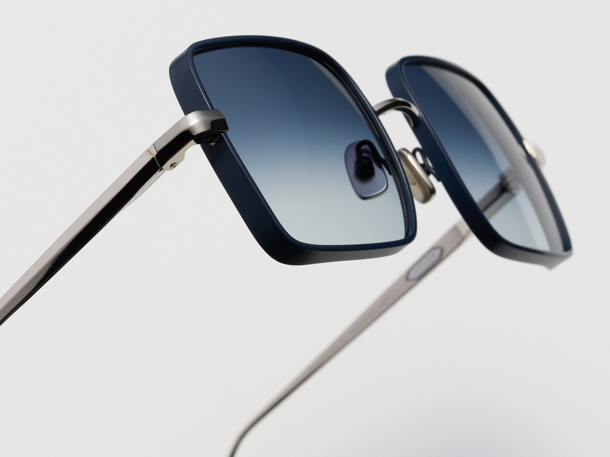 White Rabbit Navy - DR011 #color_navy-dr011