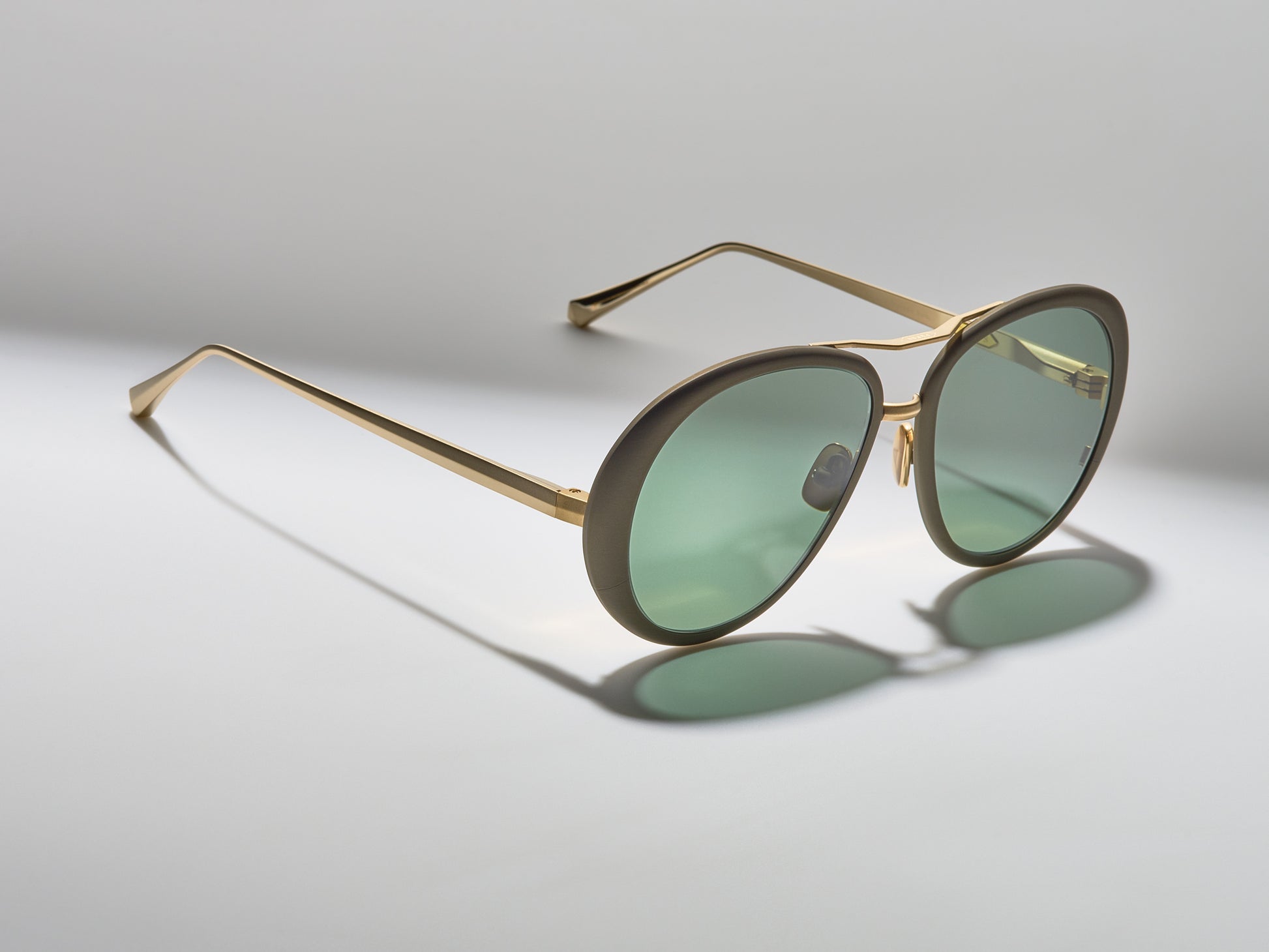 Zagato Antique Gold / Matte Gold - ST002 #color_antique-gold-matte-gold-st002