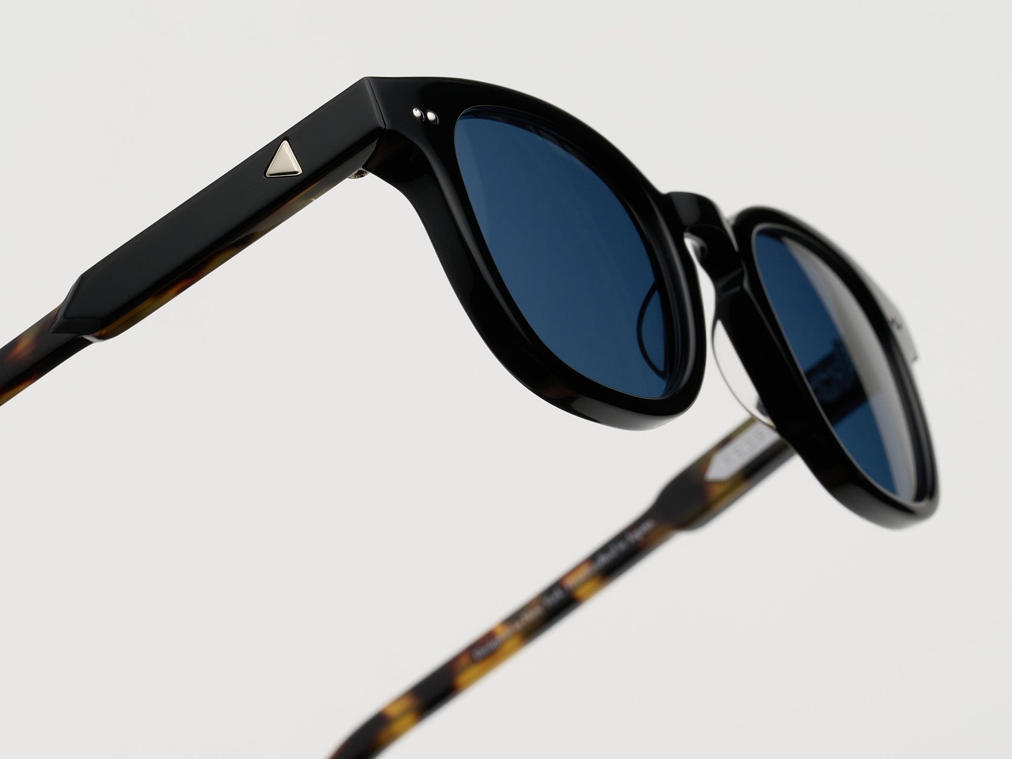 The Rebel Black Tortoise / Silver - TI015 #color_black-tortoise-silver-ti015