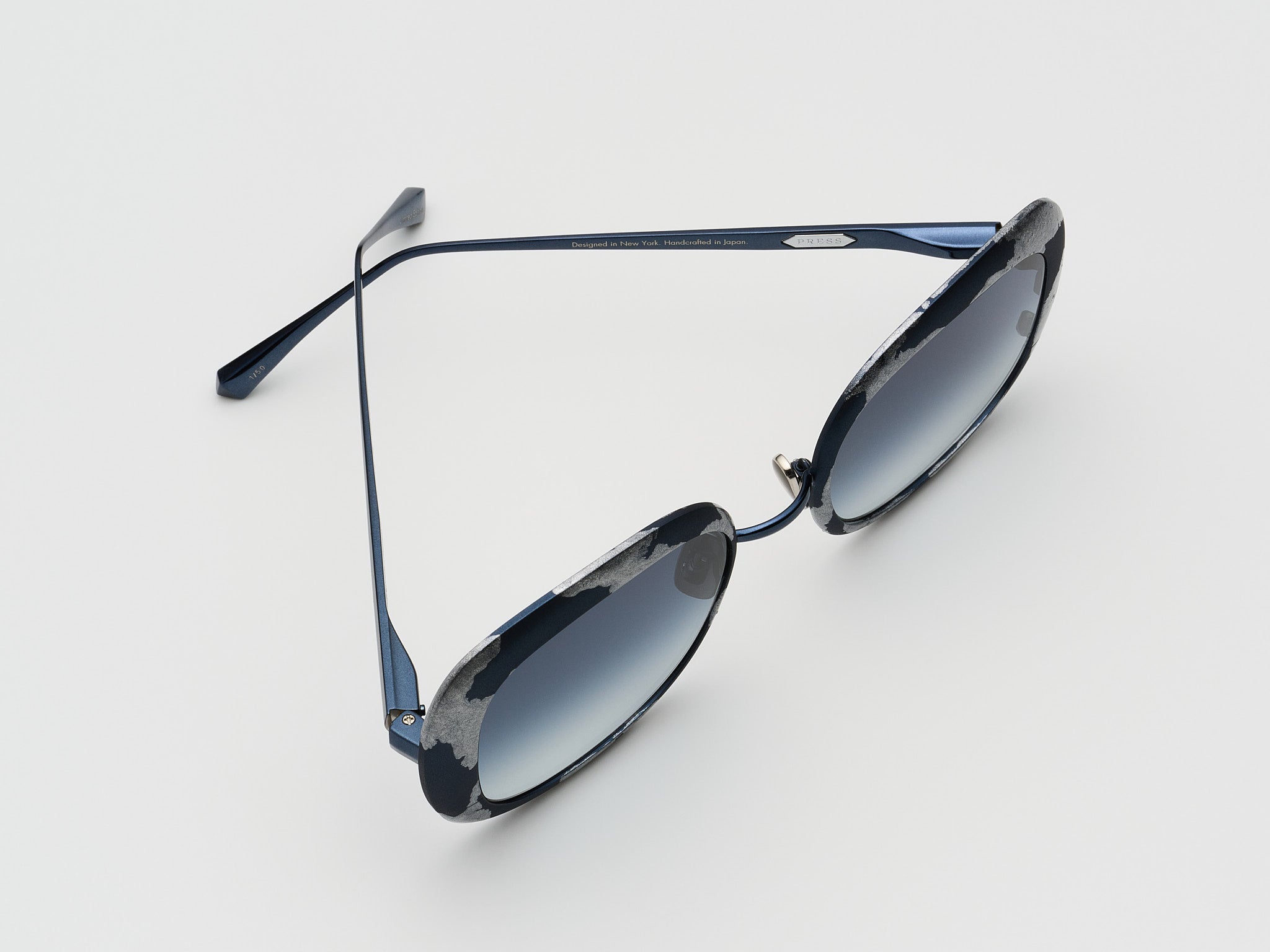 Speedster Gold Leaf Navy Platinum Leaf - ST023 #color_navy-platinum-leaf-st023