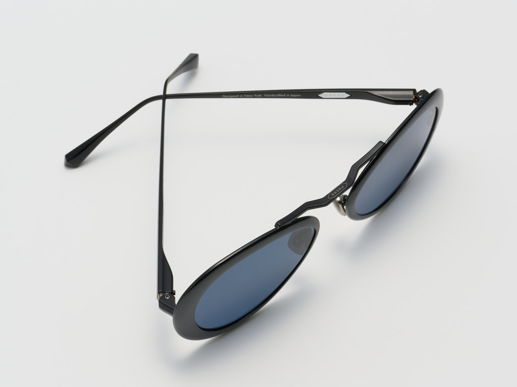 Strada Liquid Black - ST020 #color_liquid-black-st020
