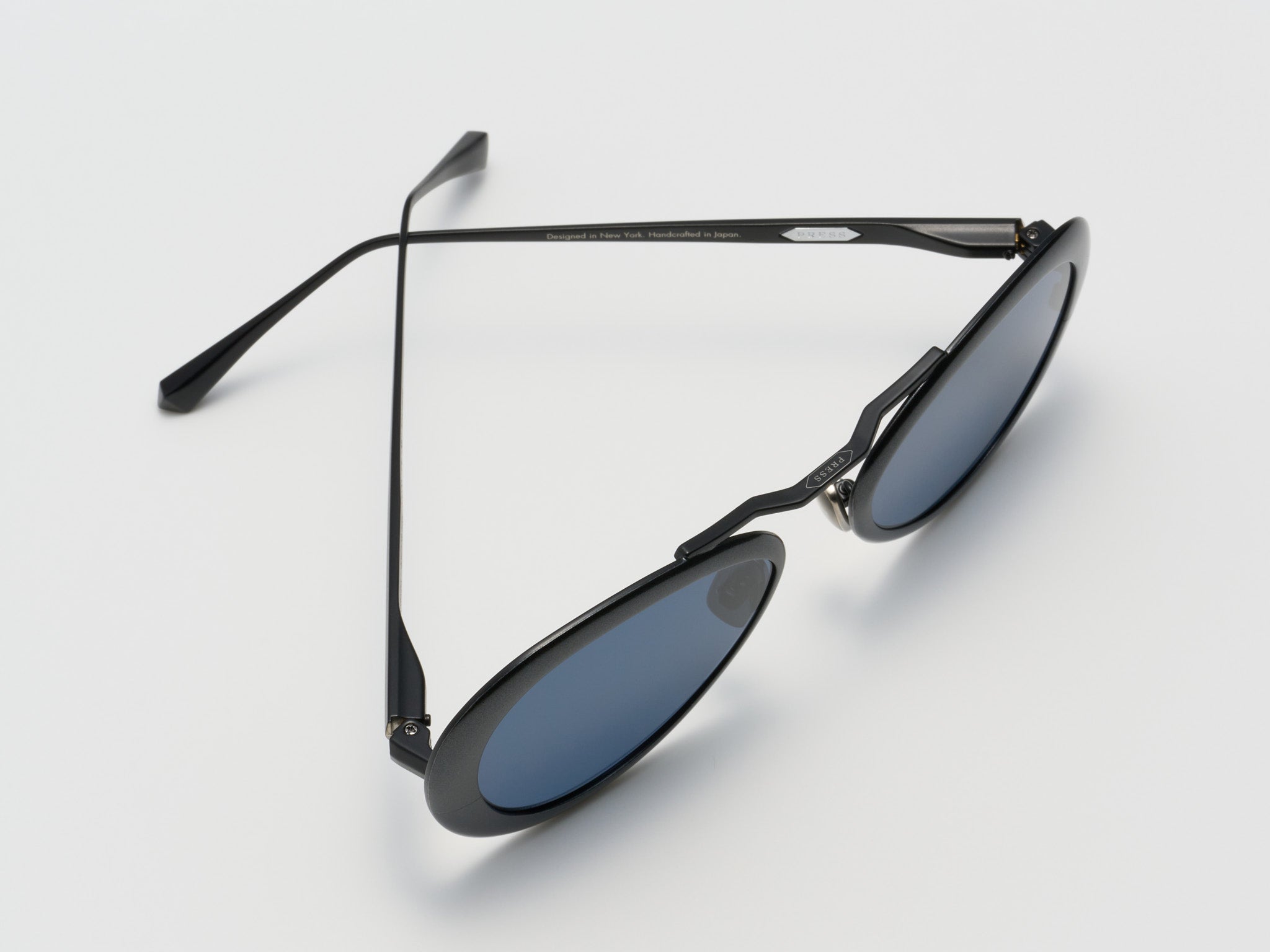 Strada Liquid Black - ST020 #color_liquid-black-st020