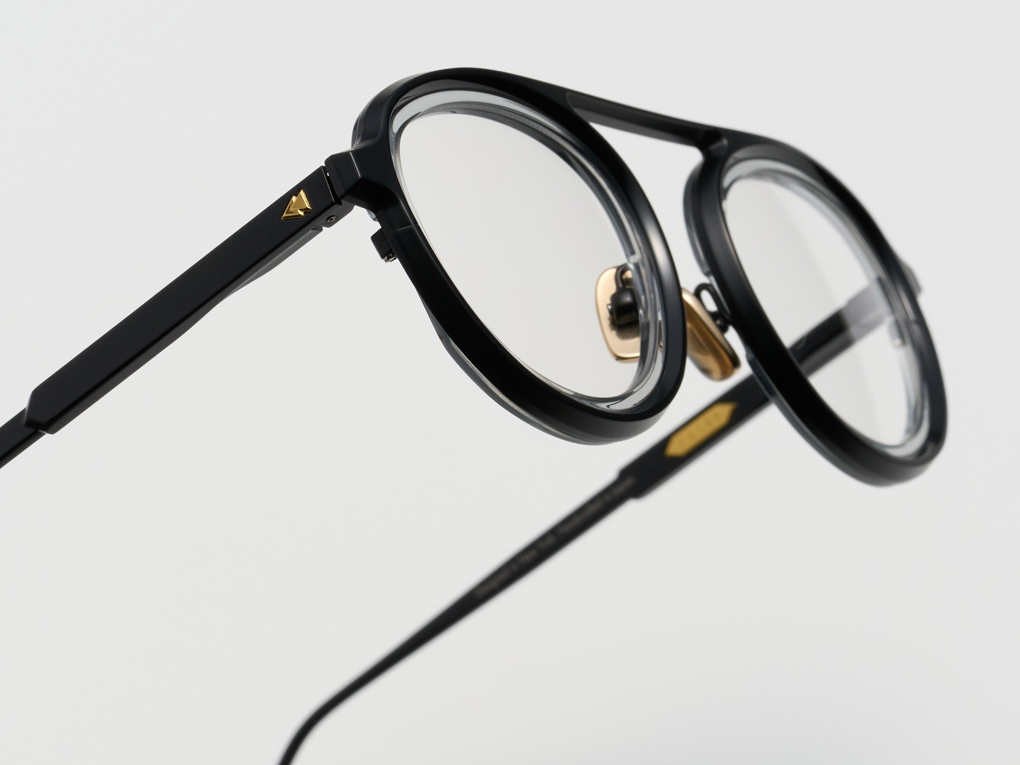 Trane Optical Black Smoke - CA001 #color_black-smoke-ca001