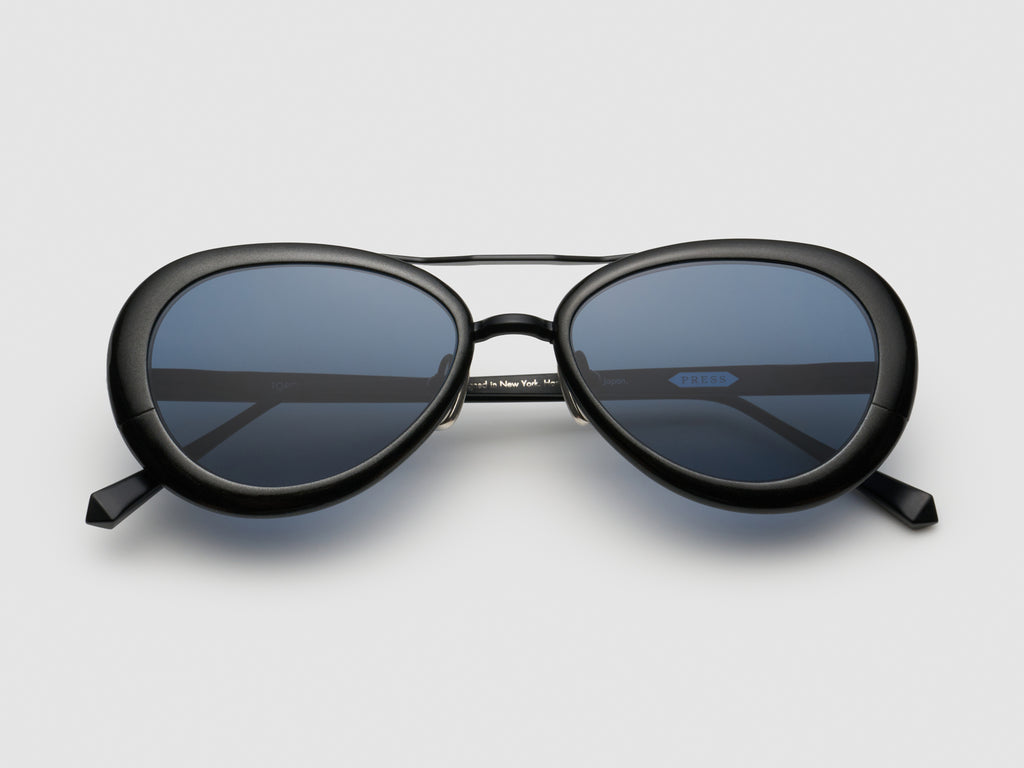 Toronado Liquid Black - ST020 #color_liquid-black-st020