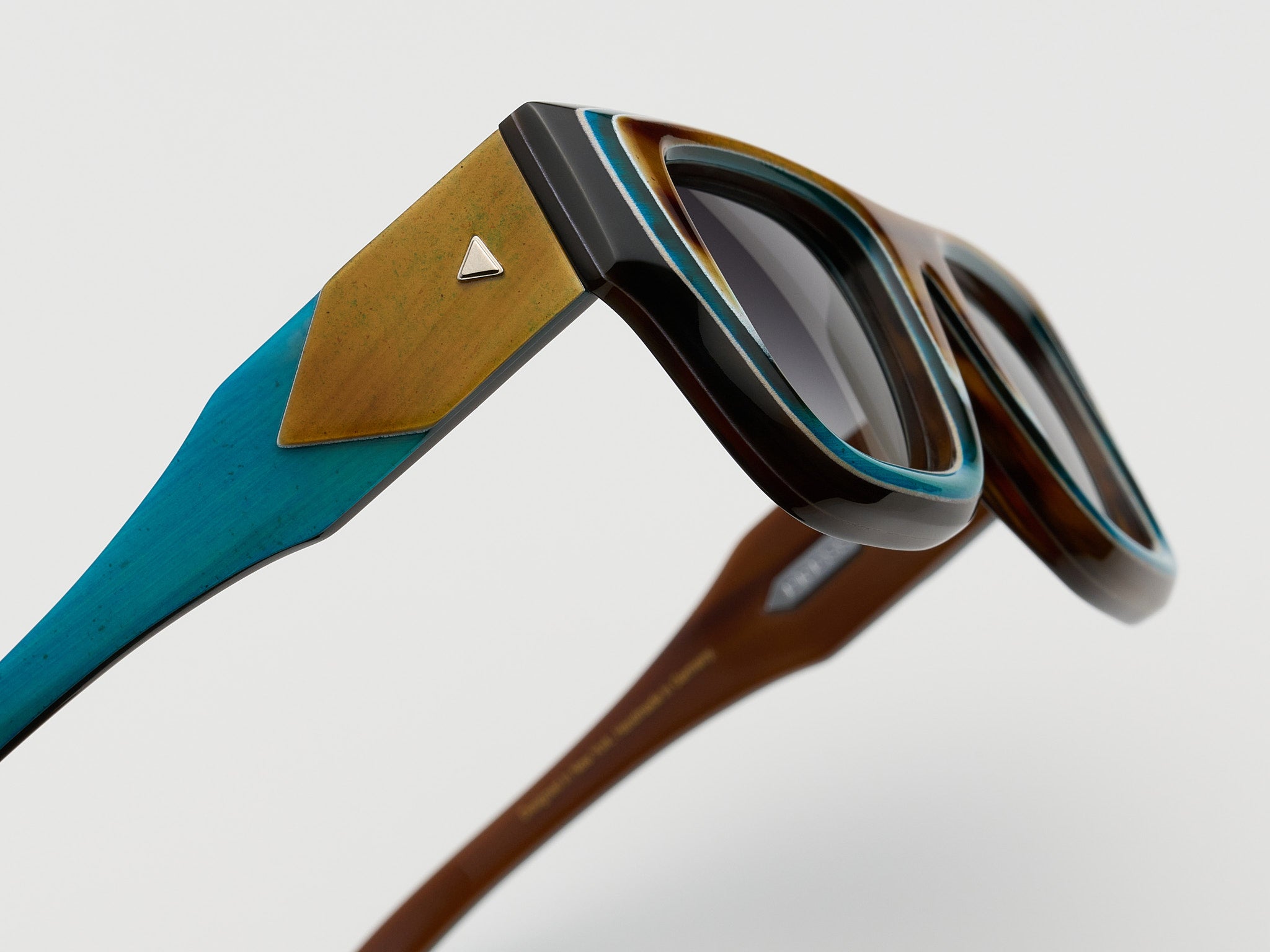 Untitled Horn Caramel Teal Fade - JP031 #color_caramel-teal-fade-jp031